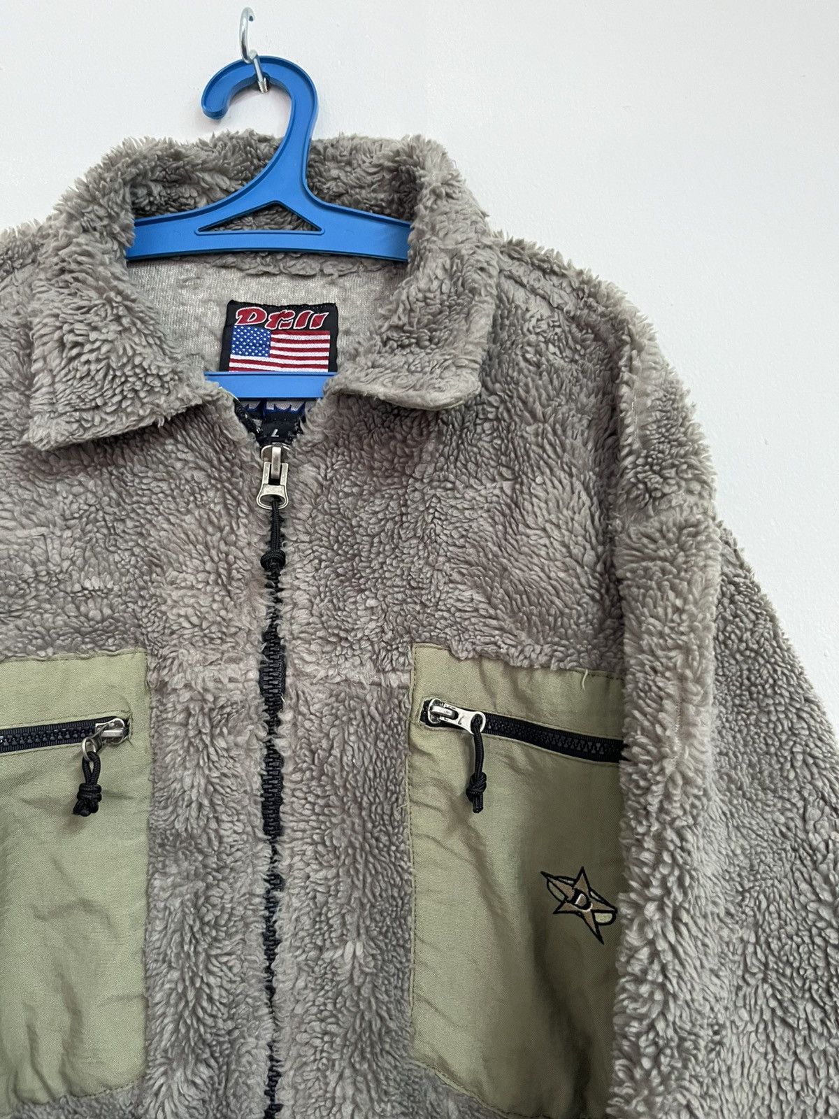 Outdoor Research 💥TRUE Vintage MADE IN USA DrillSKATEBOARD Deep Pile Fleece Size US L / EU 52-54 / 3 - 3 Thumbnail