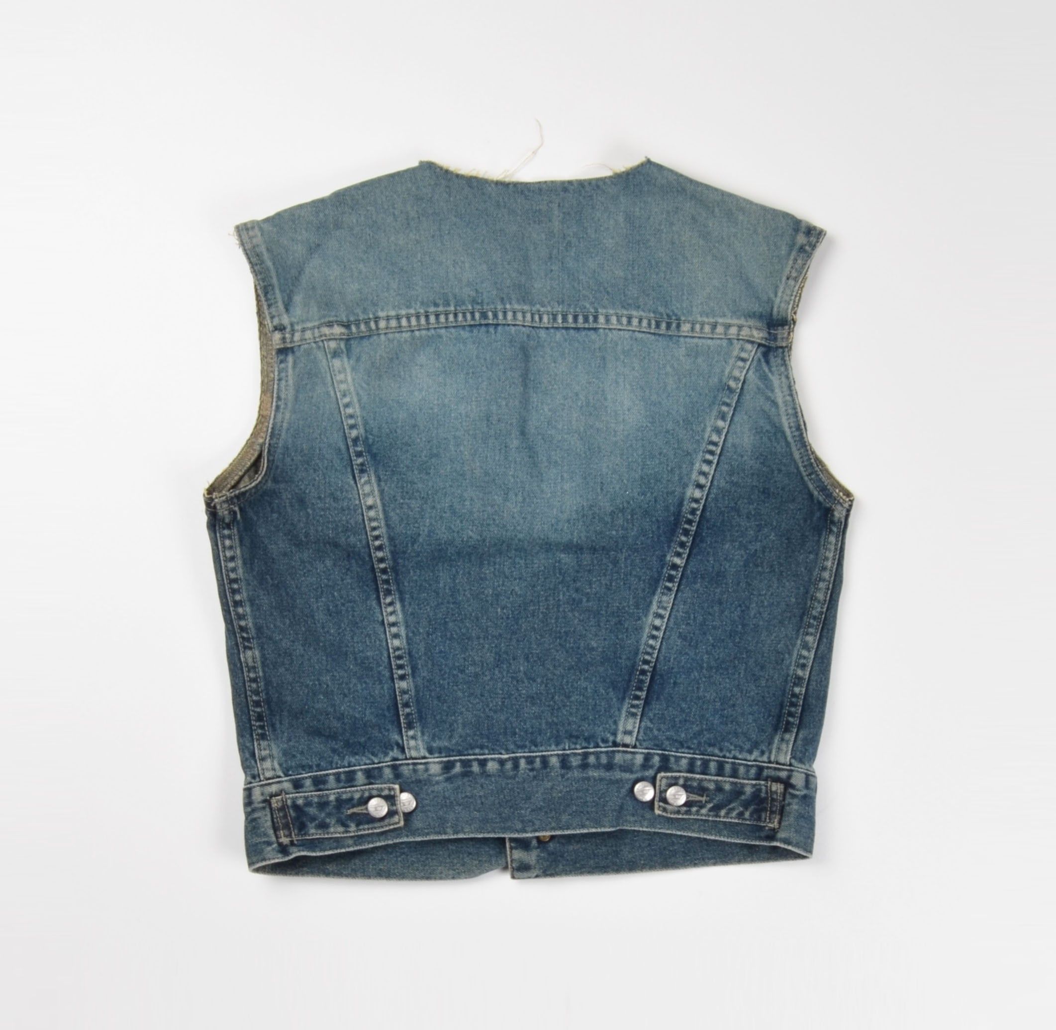 Diesel Vintage Diesel Y2K Grunge Punk Raw Neck Faded Denim Vest Size S / US 4 / IT 40 - 2 Thumbnail