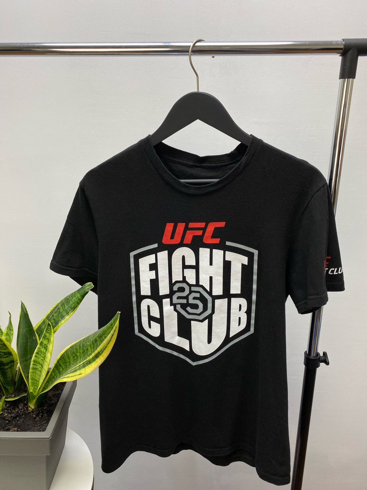 UFC UFC Fight Club Graphic Tee Black T Shirt Size US M / EU 48-50 / 2 - 5 Thumbnail