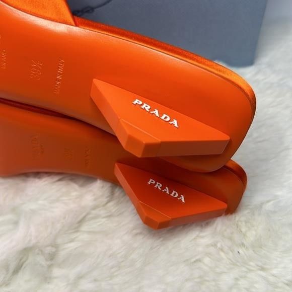 Prada New Authentic Prada Women's Satin Square-Toe Ballerina Mul Size US 9 / IT 39 - 2 Thumbnail