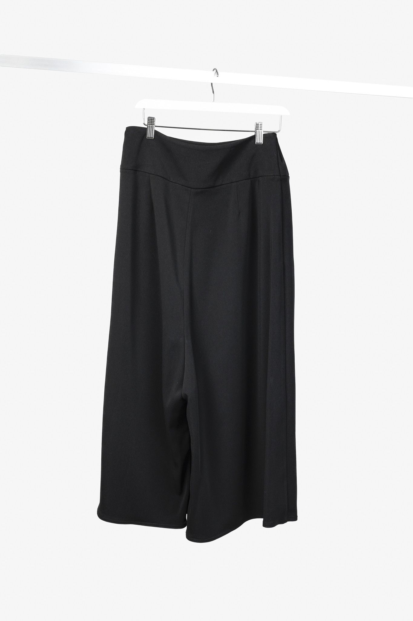 Sarah Pacini Sarah Pacini Avant Garde Black Skirt Overlay Pants Size 27" / US 4 / IT 40 - 2 Thumbnail