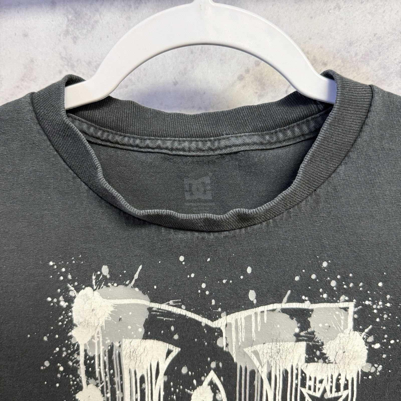 DC DC Shoes T Shirt Mens Medium Faded Black Y2K Skate Size US M / EU 48-50 / 2 - 4 Thumbnail