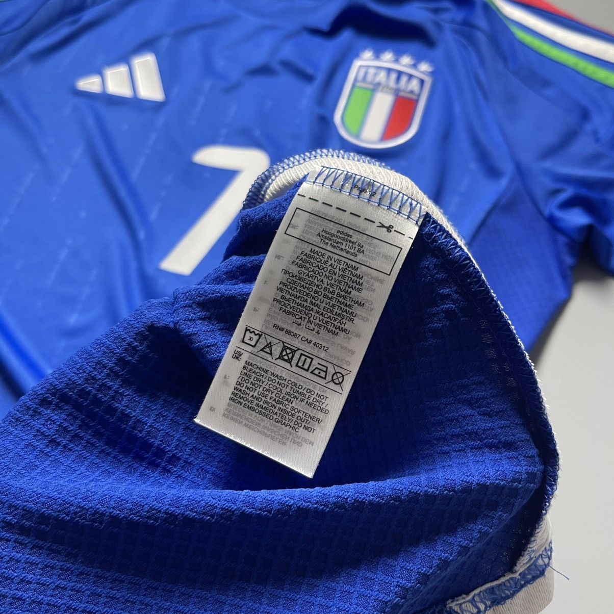 Adidas ITALY ADIDAS 2024 EURO FOOTBALL HOME JERSEY #7 PELLEGRINI Size US M / EU 48-50 / 2 - 11 Thumbnail
