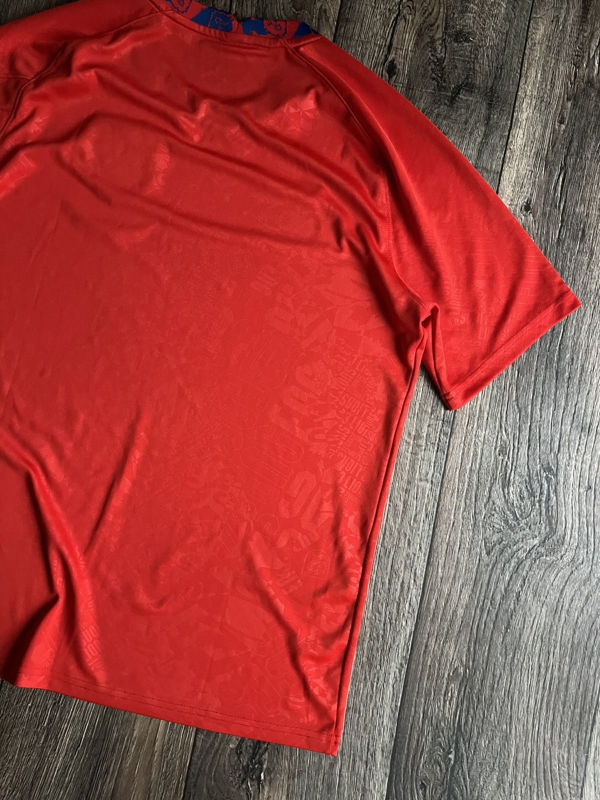Nike Nike England Pre Match Top Red 2020/2021 Football Jersey Size US L / EU 52-54 / 3 - 11 Thumbnail