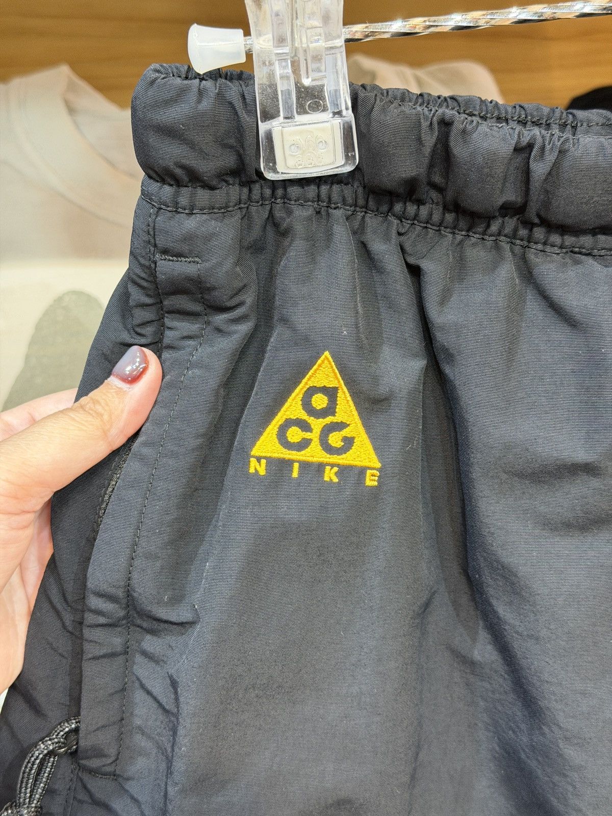 Nike ACG Nike ACG Be True 00's Shorts Pants Size US 30 / EU 46 - 4 Thumbnail