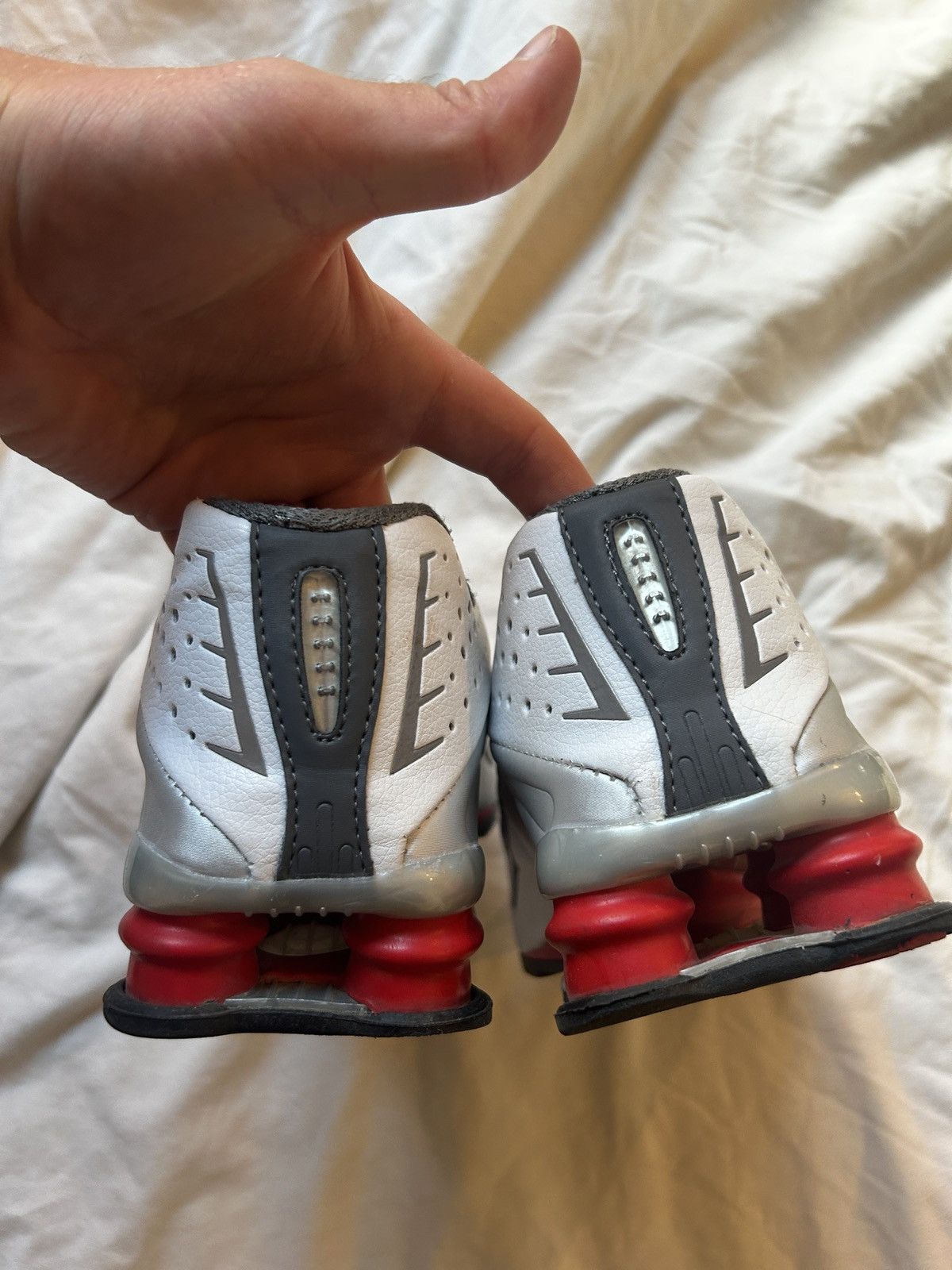 Nike Nike shox r4 Size US 9.5 / EU 42-43 - 4 Thumbnail