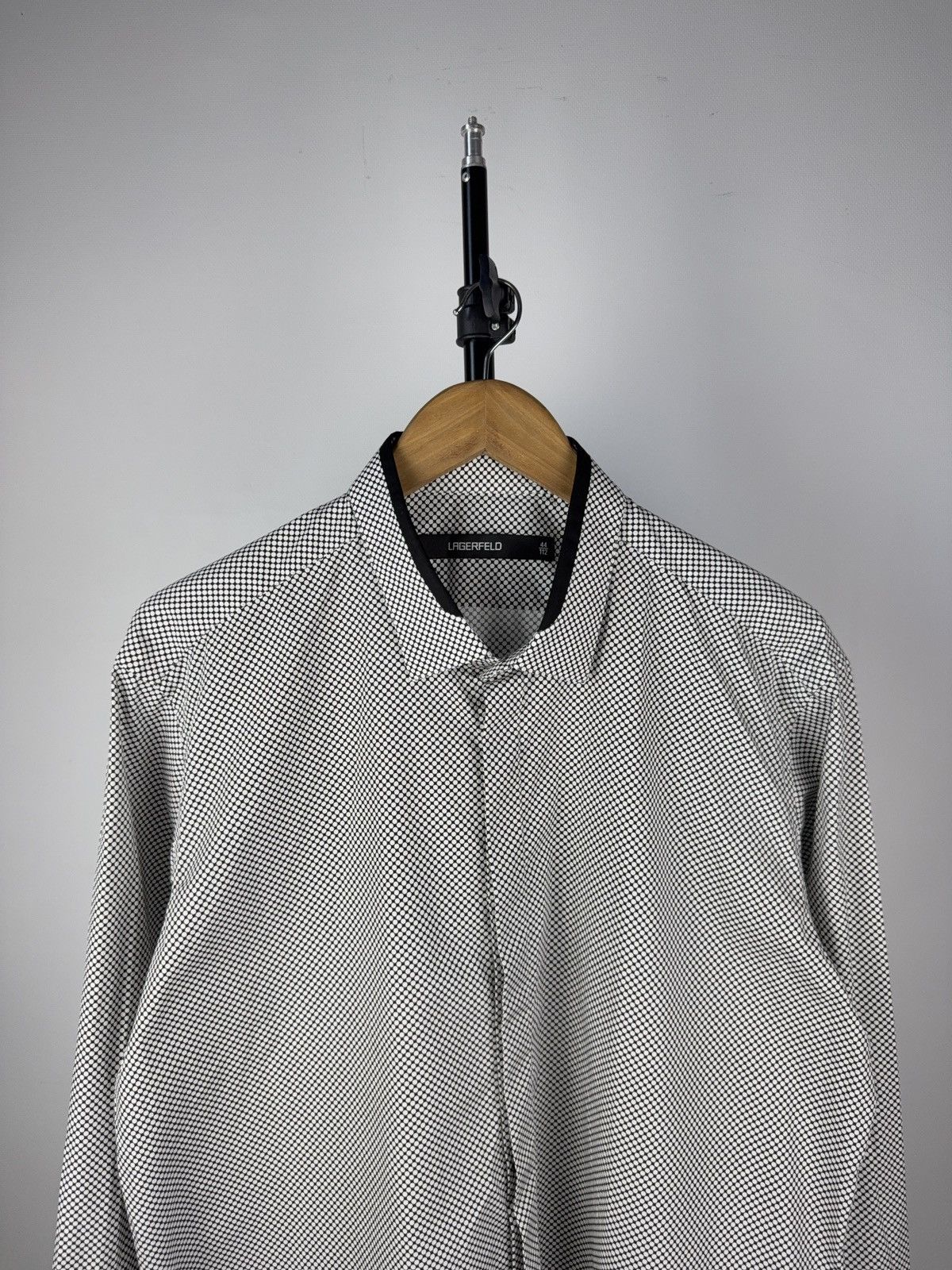 Karl Lagerfeld Luxury Designer 00s Karl Lagerfeld Dot pattern shirt Size US XL / EU 56 / 4 - 2 Thumbnail