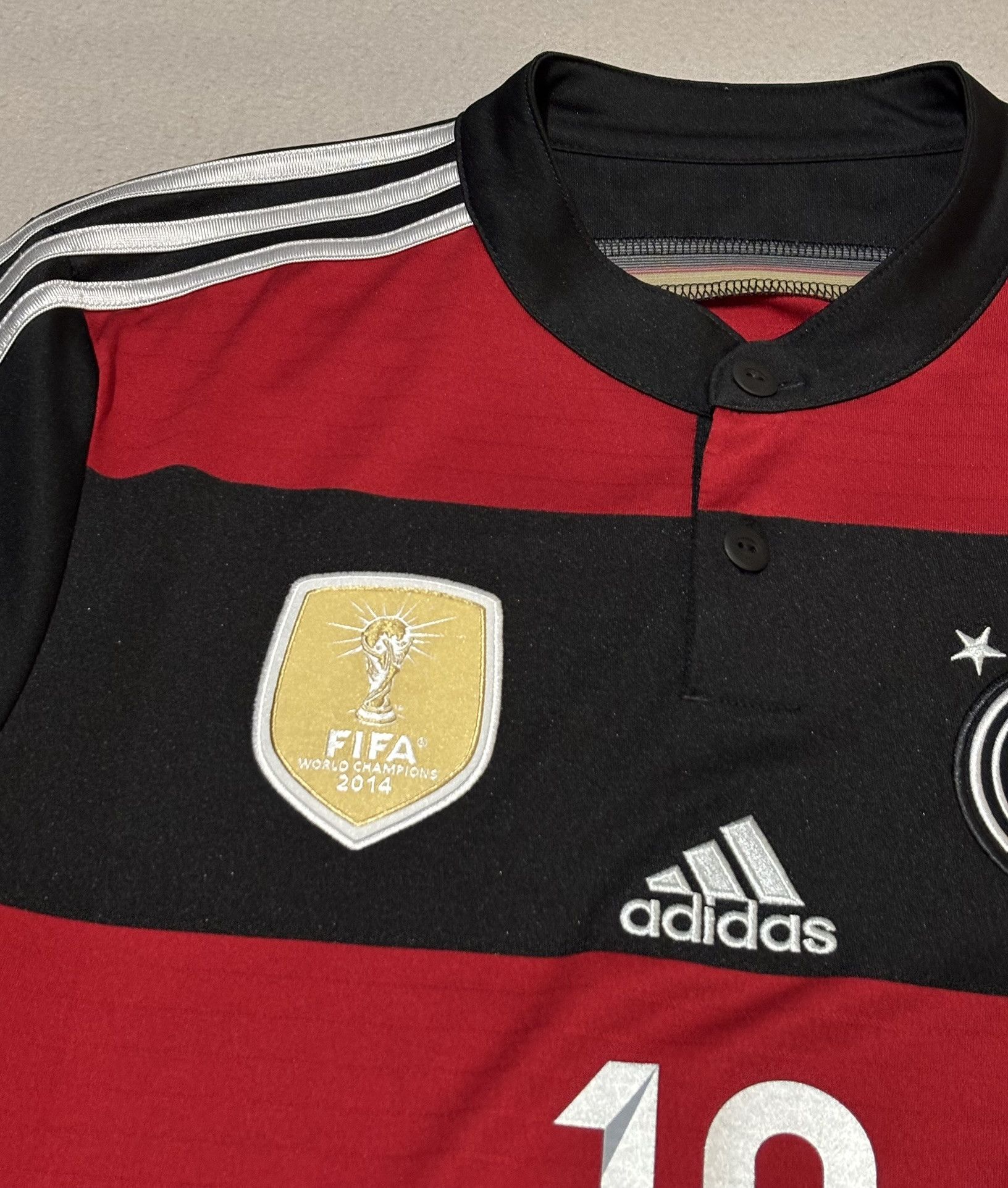 Adidas Germany 2015 Gotze #19 Adidas Football Jersey Size S Size US S / EU 44-46 / 1 - 7 Thumbnail