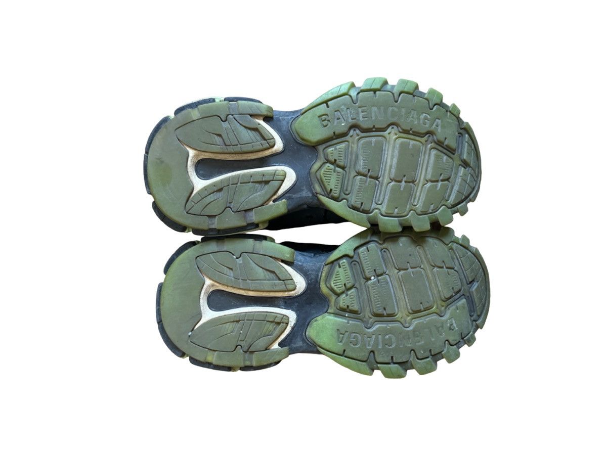 Balenciaga BALENCIAGA TRACK GLOW IN THE DARK Size US 10 / EU 43 - 5 Thumbnail