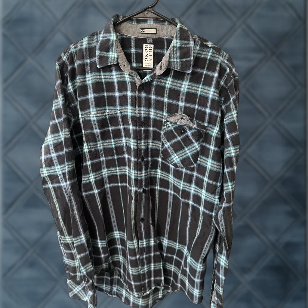 Billabong Billabong Plaid Button-Up Shirt Long Sleeve Men’s Blue Black Large Flannel Shirt Size US L / EU 52-54 / 3 - 1 Thumbnail