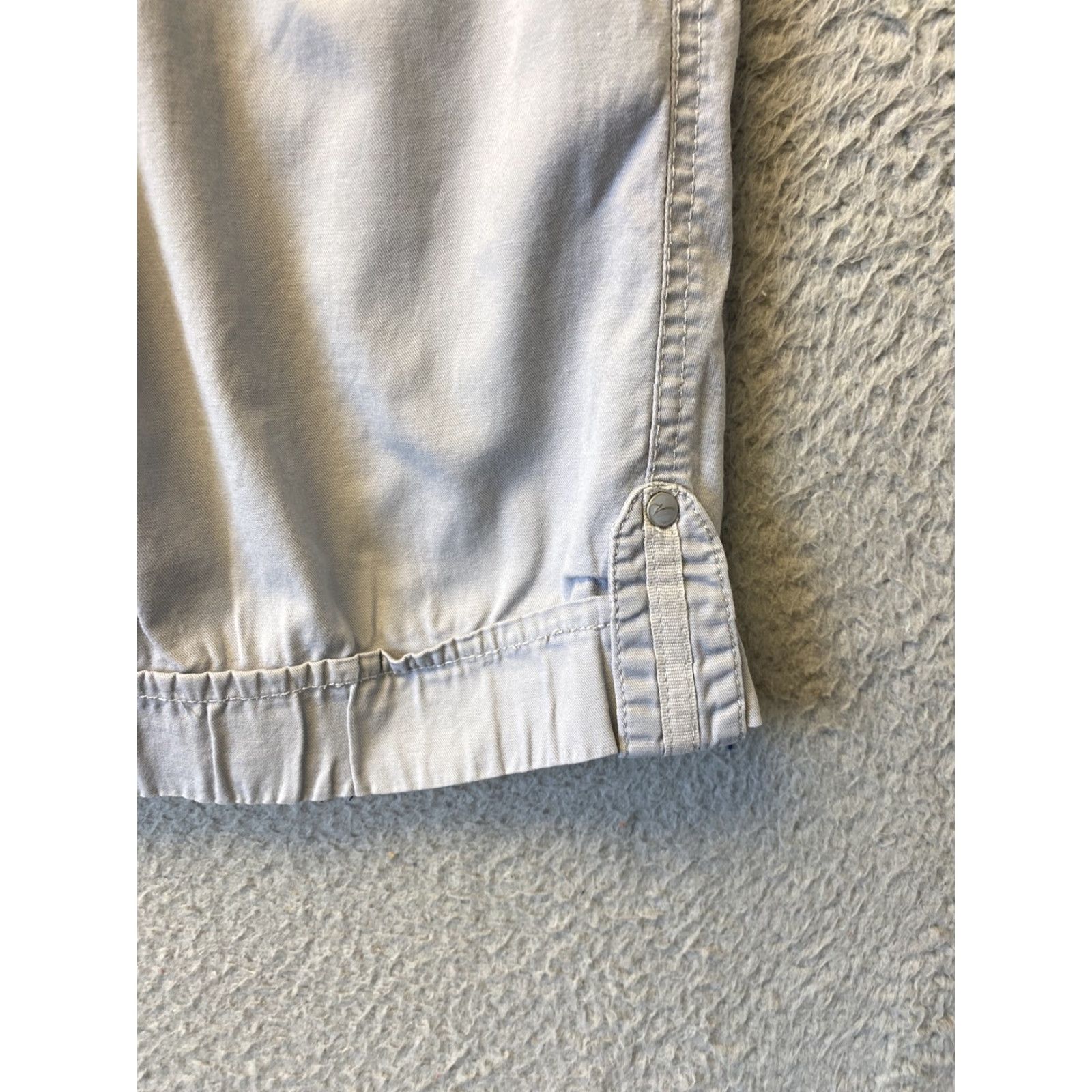 Gloria Vanderbilt Gloria Vanderbilt Cropped Cargo Pants Women’s Size 12 Gray Casual Classic Size 34" / US 12 / IT 48 - 6 Thumbnail