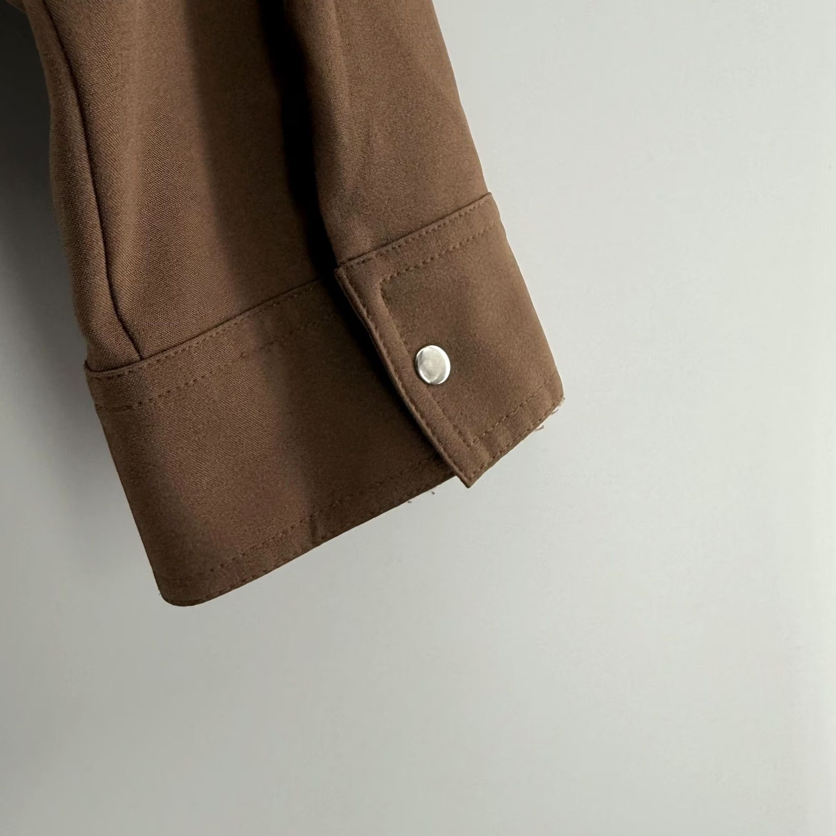 Vintage Cathy Che Stretch Shirt Womens Size 10 Brown 3/4 Sleeve Button Up Fitted Top Size L / US 10 / IT 46 - 7 Thumbnail
