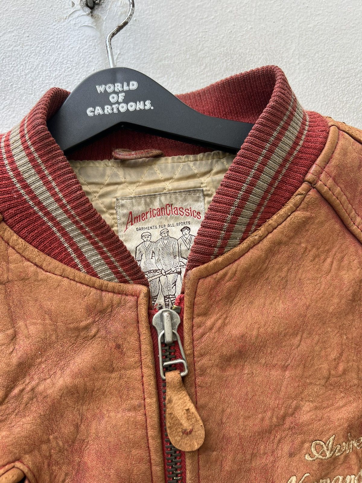 Avirex Vintage 80s 90s Avirex Trashed Leather Flight Bomber Jacket Size US L / EU 52-54 / 3 - 17 Thumbnail