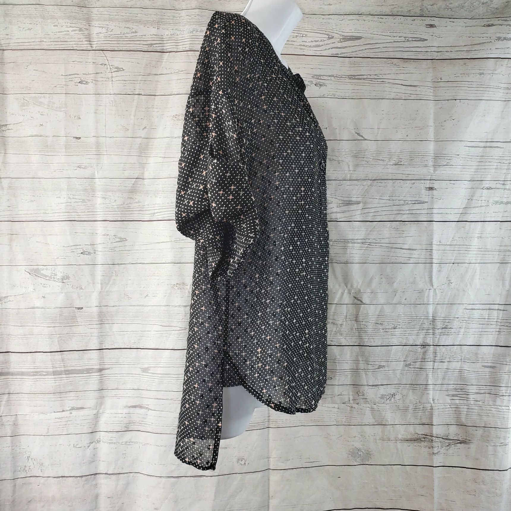 Vintage CAbi 239 Womens Swiss Dot Blouse Shirt Short Sleeve Black Small Popover Sheer Polyester Womens | SF Size S / US 4 / IT 40 - 3 Thumbnail