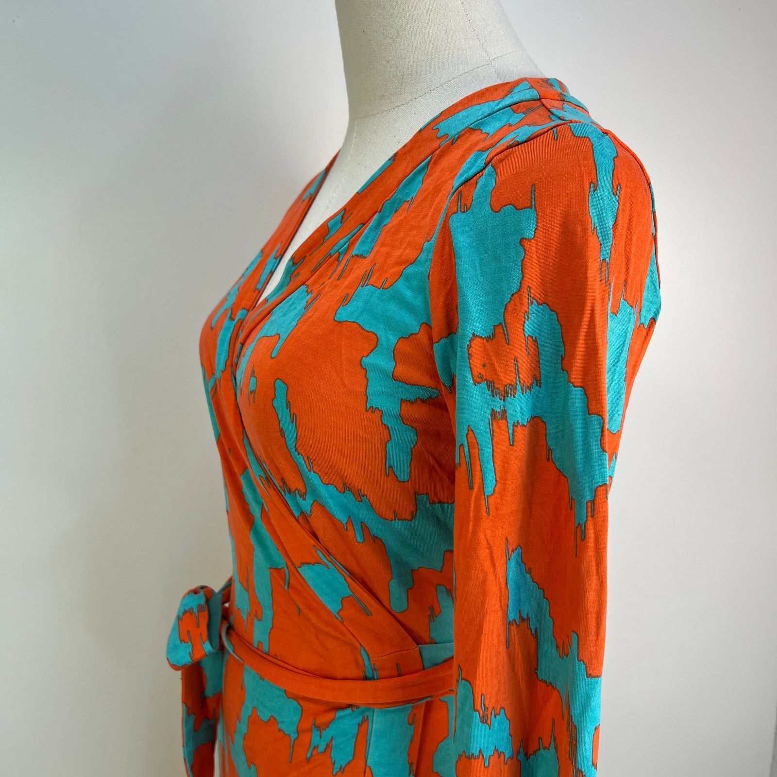 Diane von Furstenberg Diane Von Furstenburg Printed Wrap Silk Dress Orange Teal Size L / US 10 / IT 46 - 5 Thumbnail