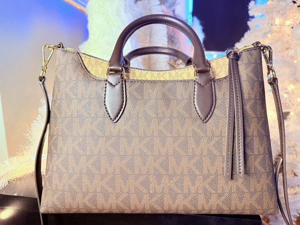 Michael Kors Michael Kors Austen small brown tag satchel crossbody bag Size ONE SIZE - 3 Thumbnail