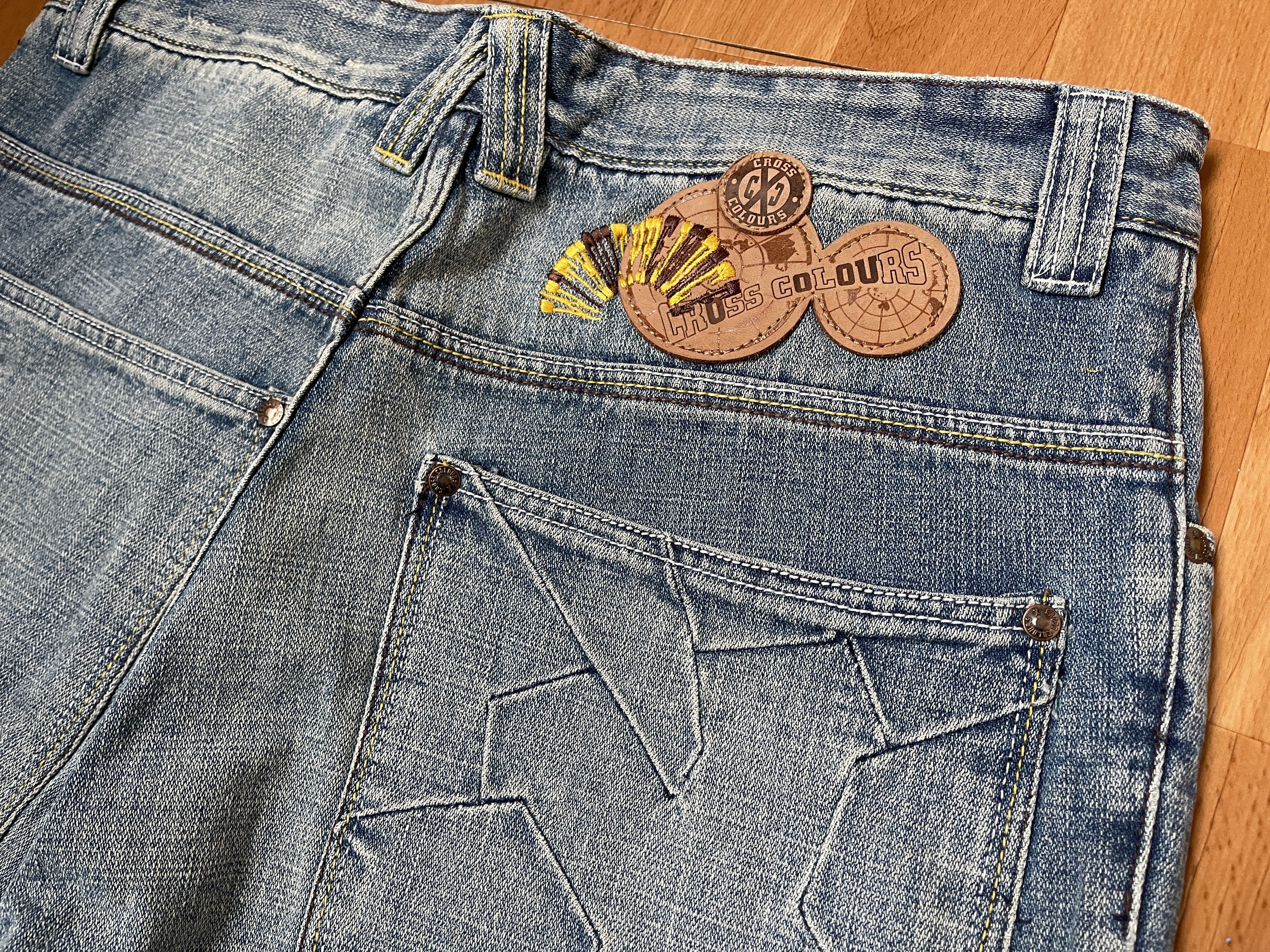 Cross Colours Cross Colours jeans, World Map, vintage, 90s hip hop, W 34 Size US 34 / EU 50 - 12 Thumbnail