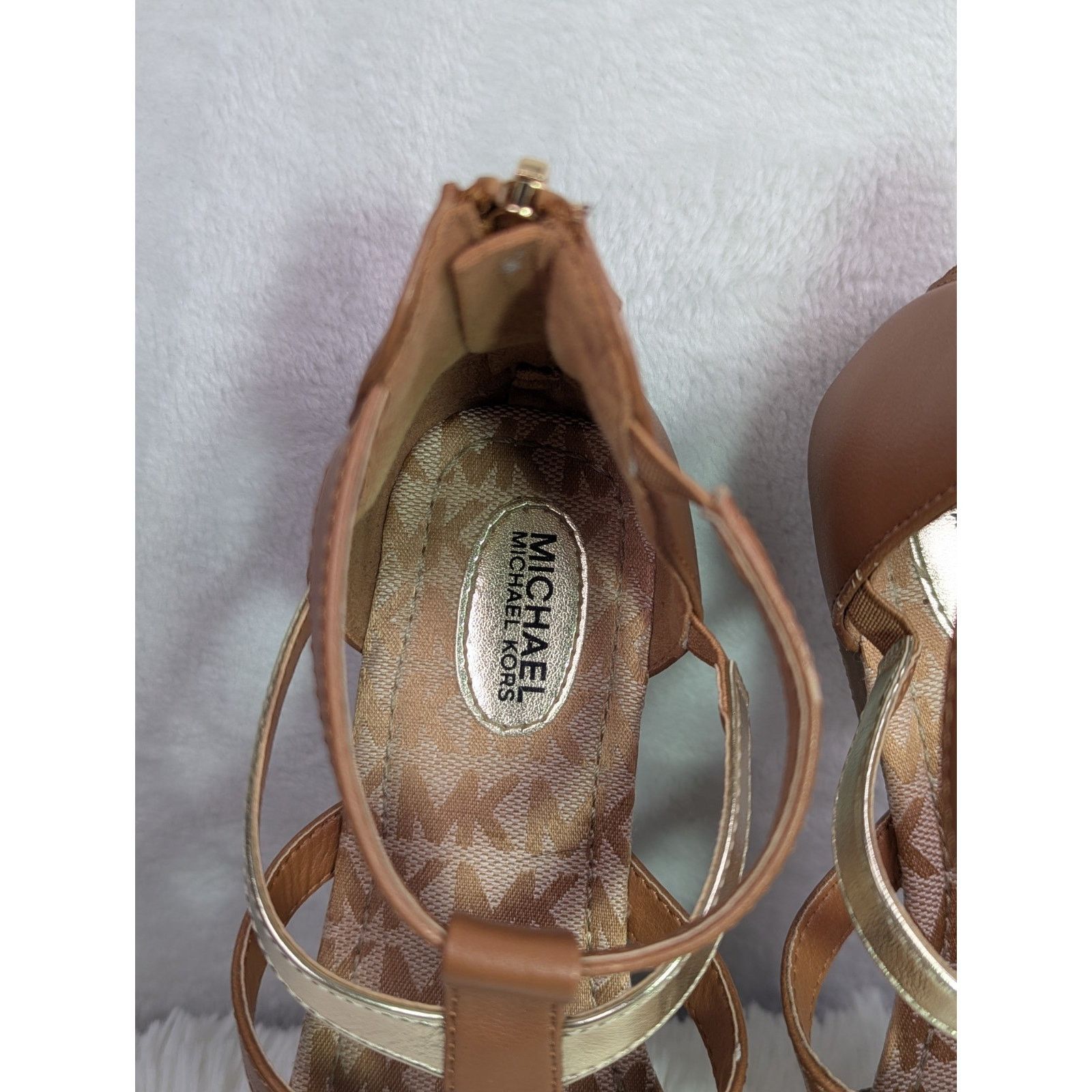 Michael Kors Michael Kors Jamie Flat Gladiator Sandals Brown 4 Size US 4 / IT 34 - 6 Thumbnail