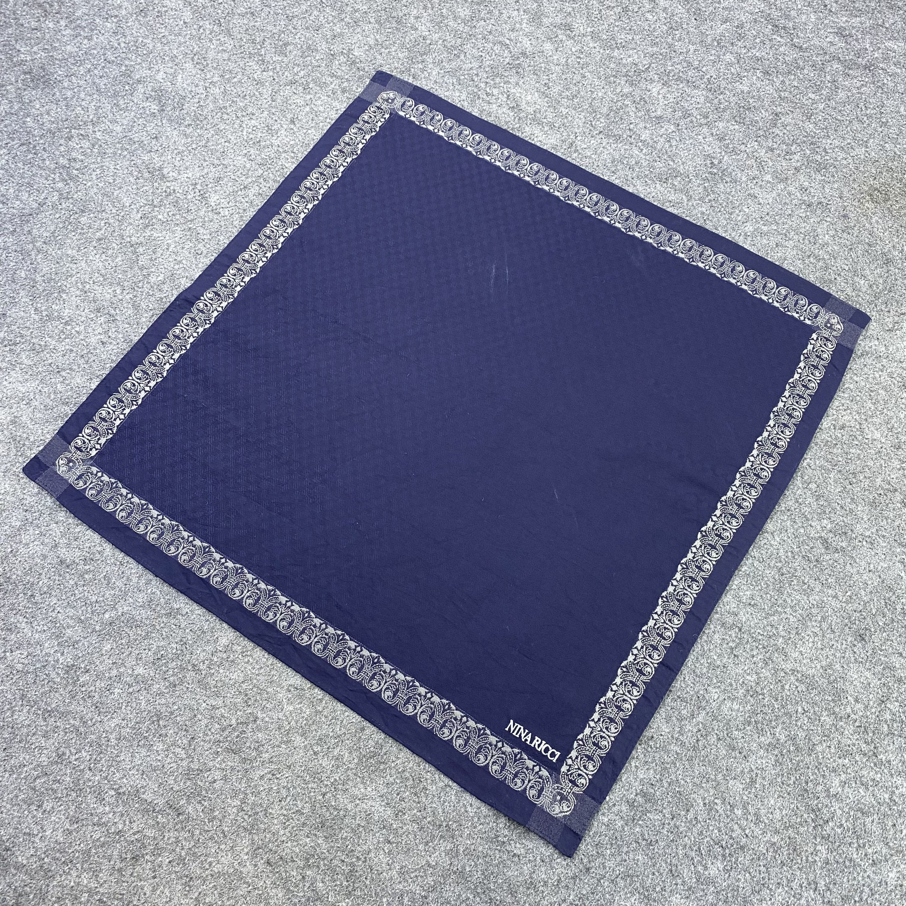 Nina Ricci × Vintage Nina Ricci Handkerchief / Bandana / NeckerchiefB1485 Size ONE SIZE - 4 Thumbnail