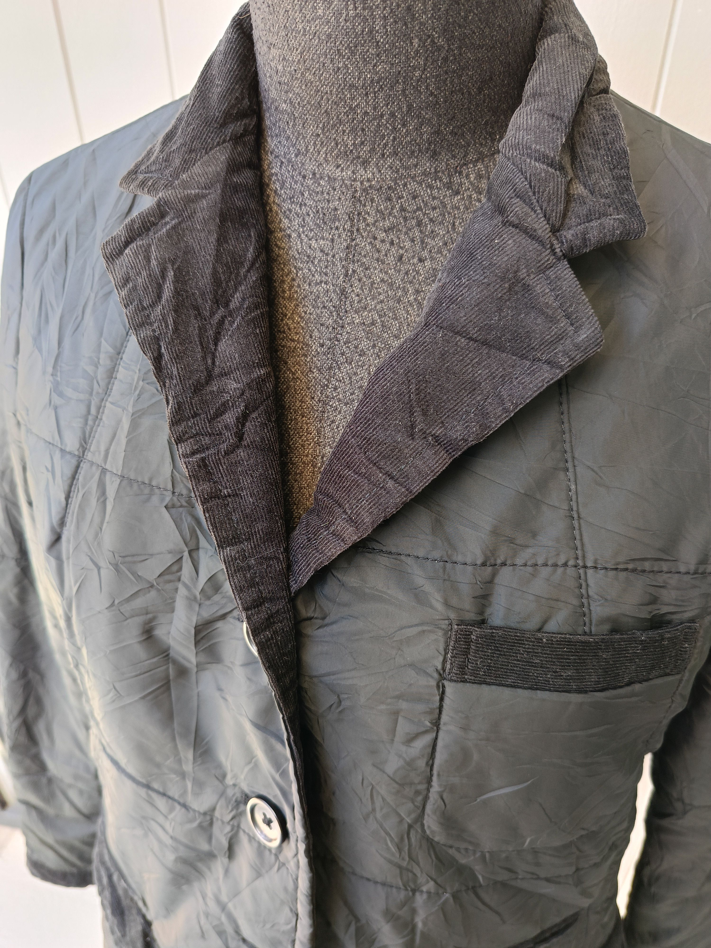 Jun Takahashi × Undercover × Uniqlo Jun Takahashi Uniqlo Undercover UU black quilted jacket Size S / US 4 / IT 40 - 9 Thumbnail