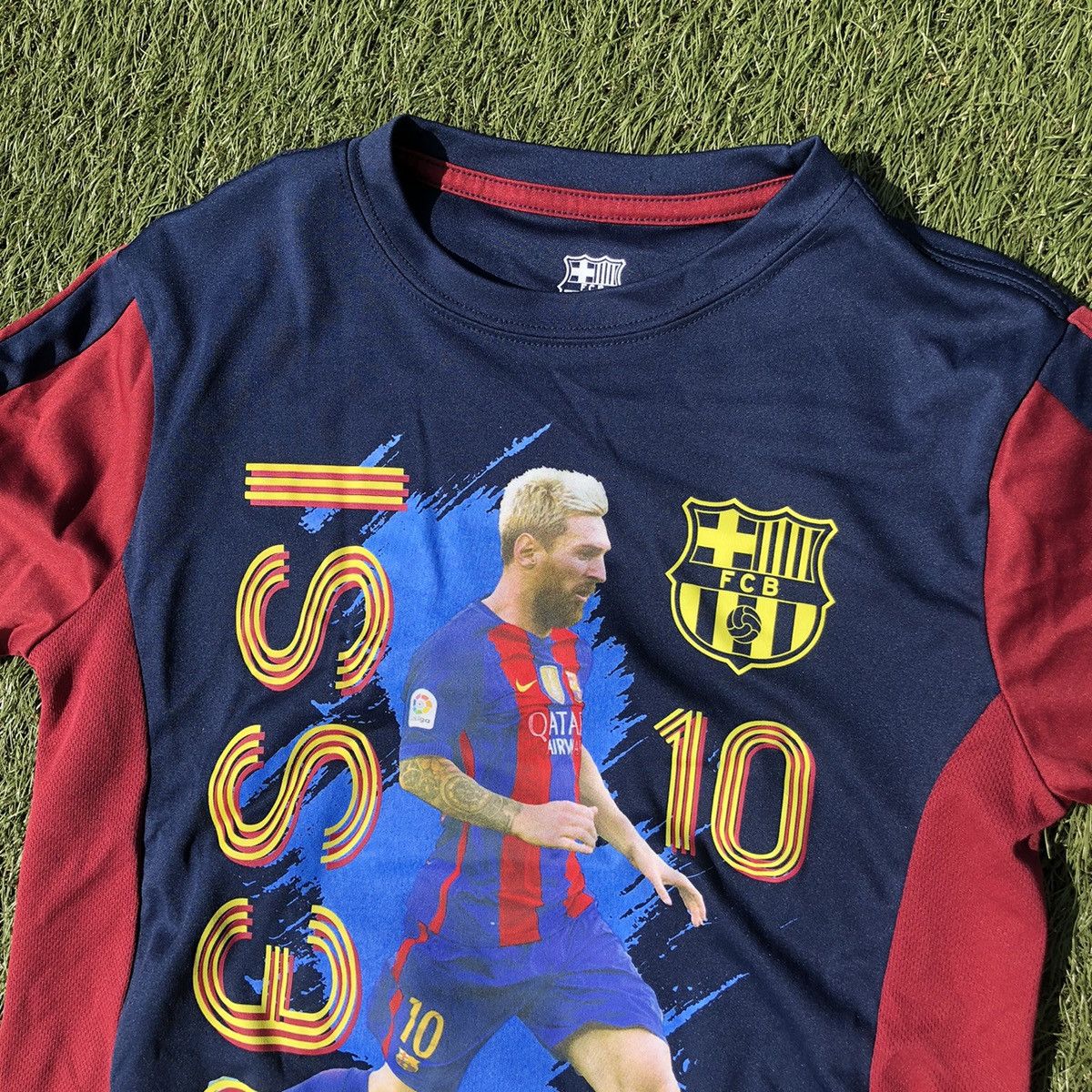 Other FC Barcelona Leo Messi graphic tee shirt Size US XS / EU 42 / 0 - 3 Thumbnail