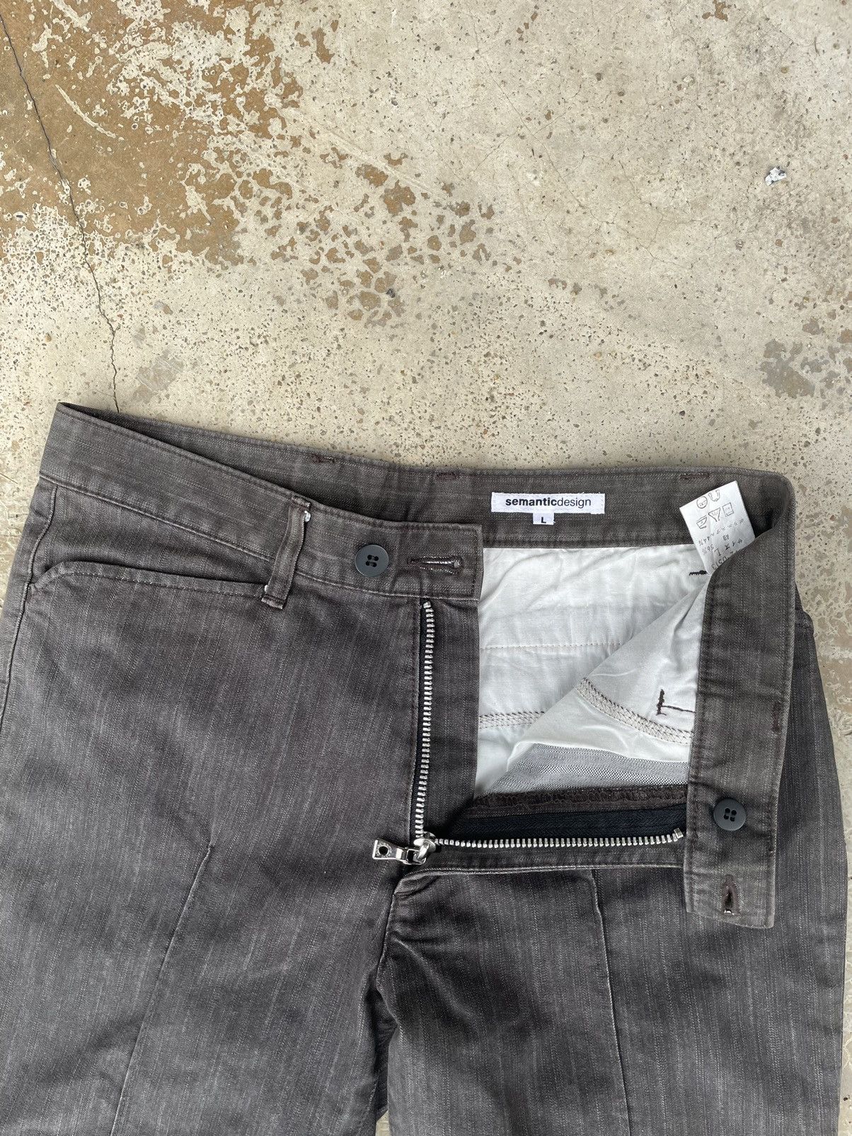 If Six Was Nine × Le Grande Bleu (L.G.B.) × semanticdesign Semantic Design Flare Jeans Black Size 30 Size US 30 / EU 46 - 4 Thumbnail
