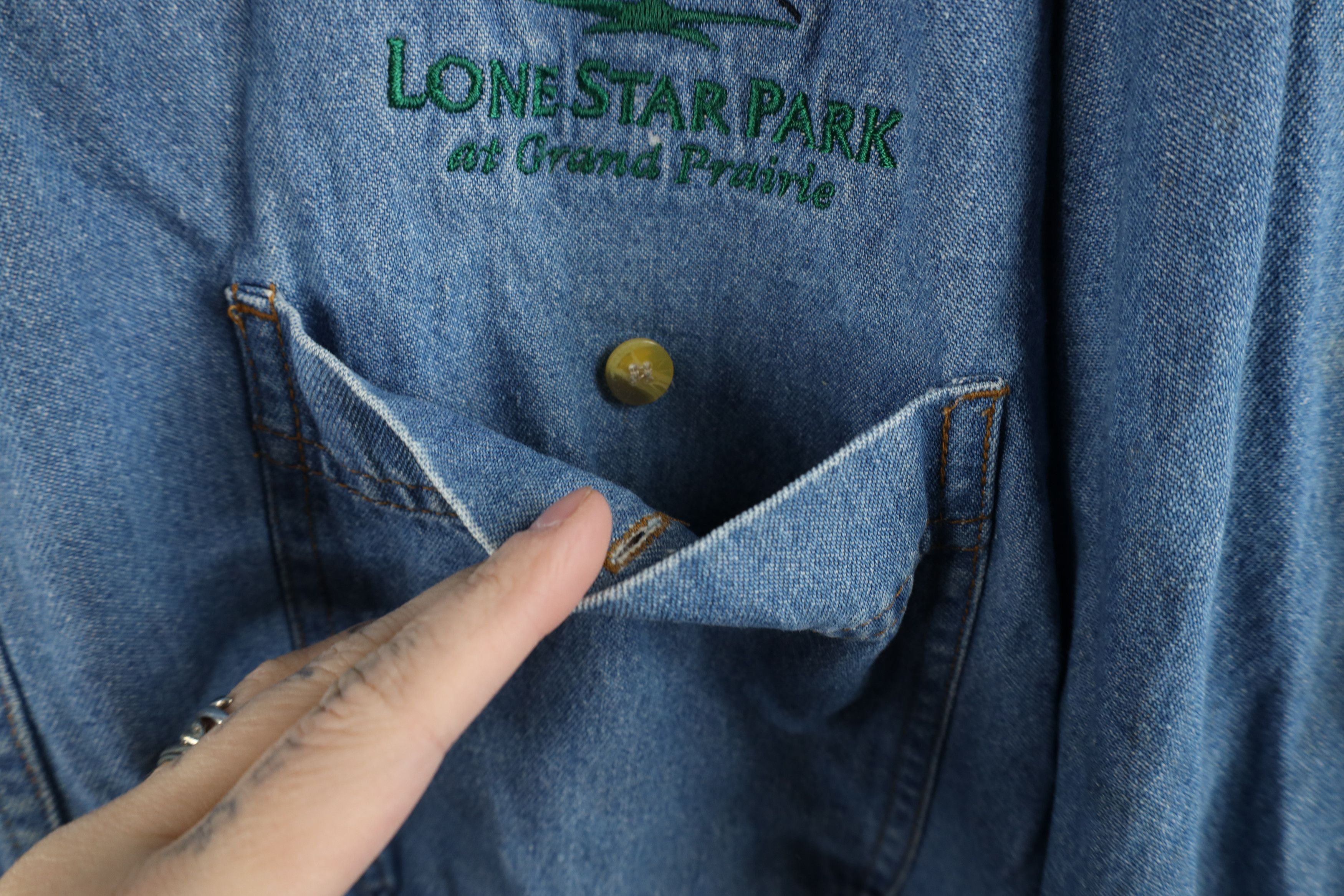 Vintage Vintage 90s Star Park Horse Racing Denim Jean Button Shirt Size US XL / EU 56 / 4 - 5 Thumbnail