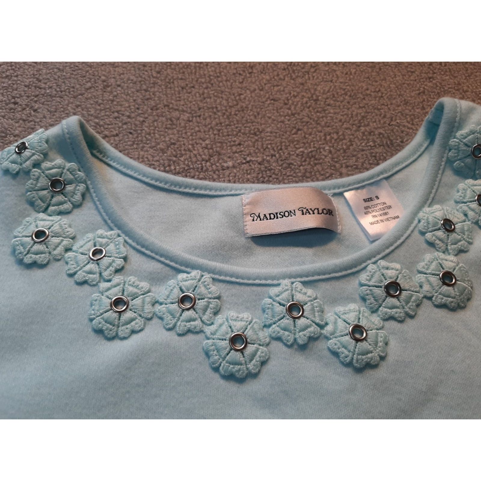 Madison Madison Taylor Shirt Woman Top Small S Short Sleeve Light Blue Floral trim Shirt Size S / US 4 / IT 40 - 2 Thumbnail