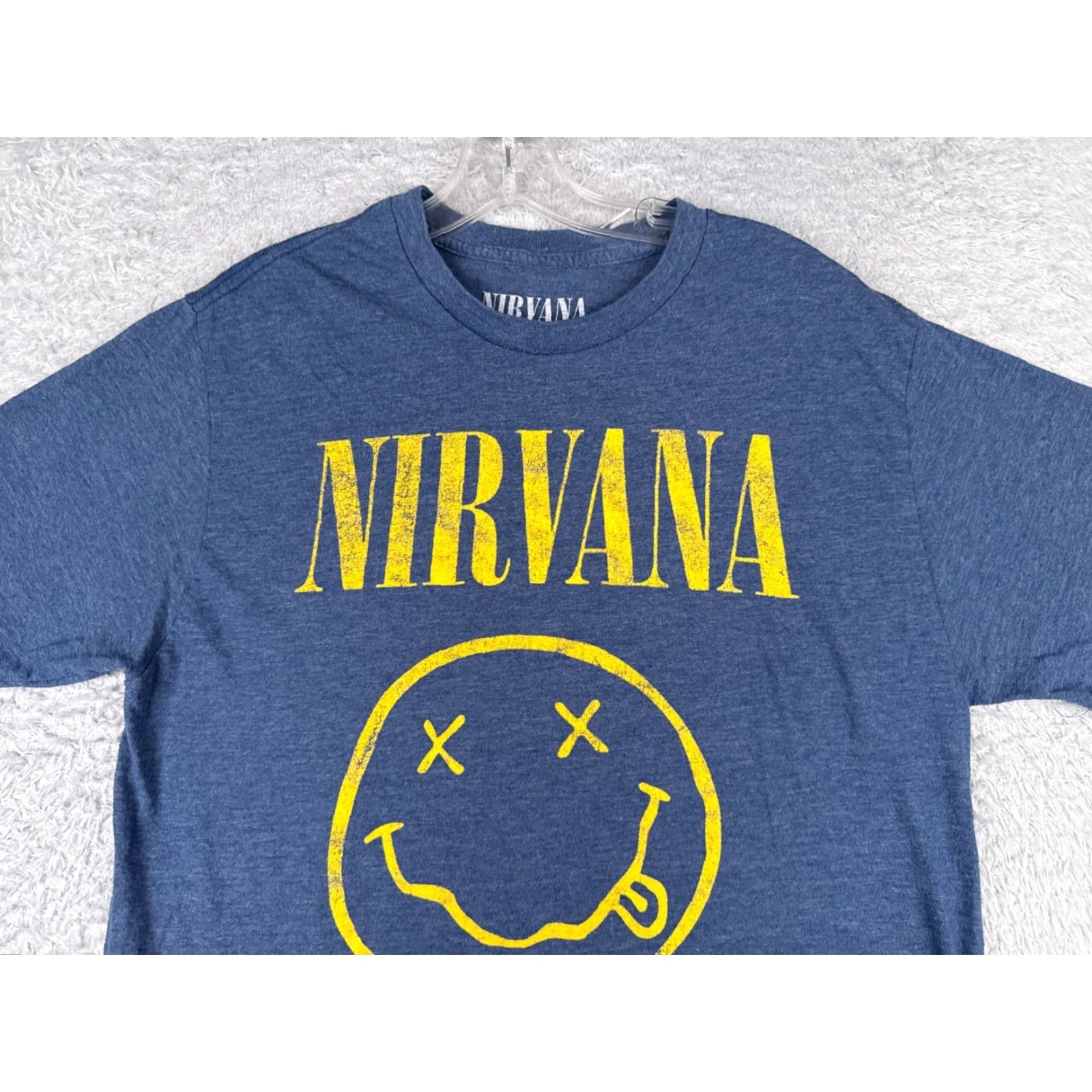 Vintage Nirvana Shirt Men Large Blue Short Sleeve Crew Neck Cotton Blend Logo Distressed 90s Band T-Shirt Mens Size US L / EU 52-54 / 3 - 4 Thumbnail