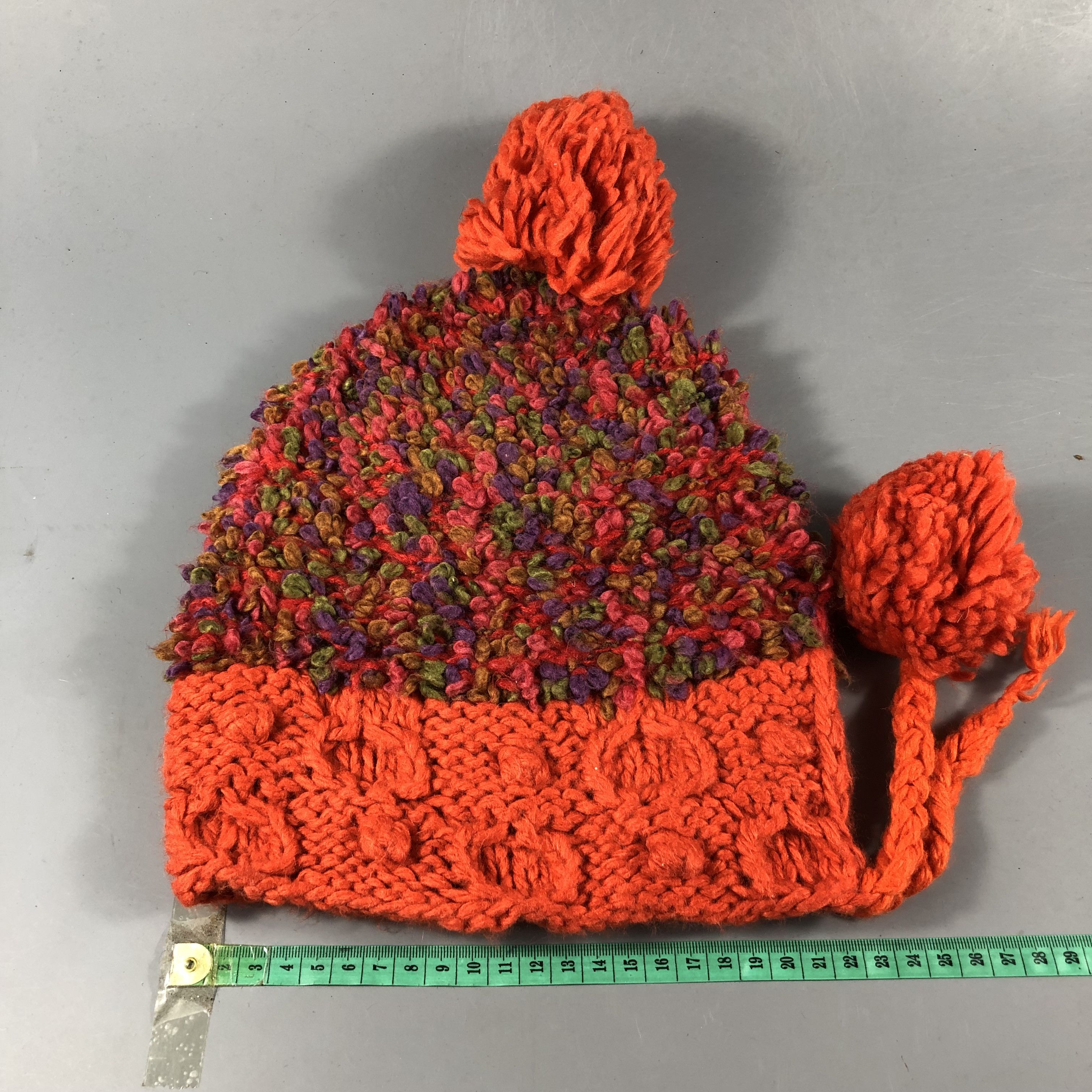 Vintage Unknown Knit Bobble Beanie Snowcap Snow Hat B954 Size ONE SIZE - 3 Thumbnail