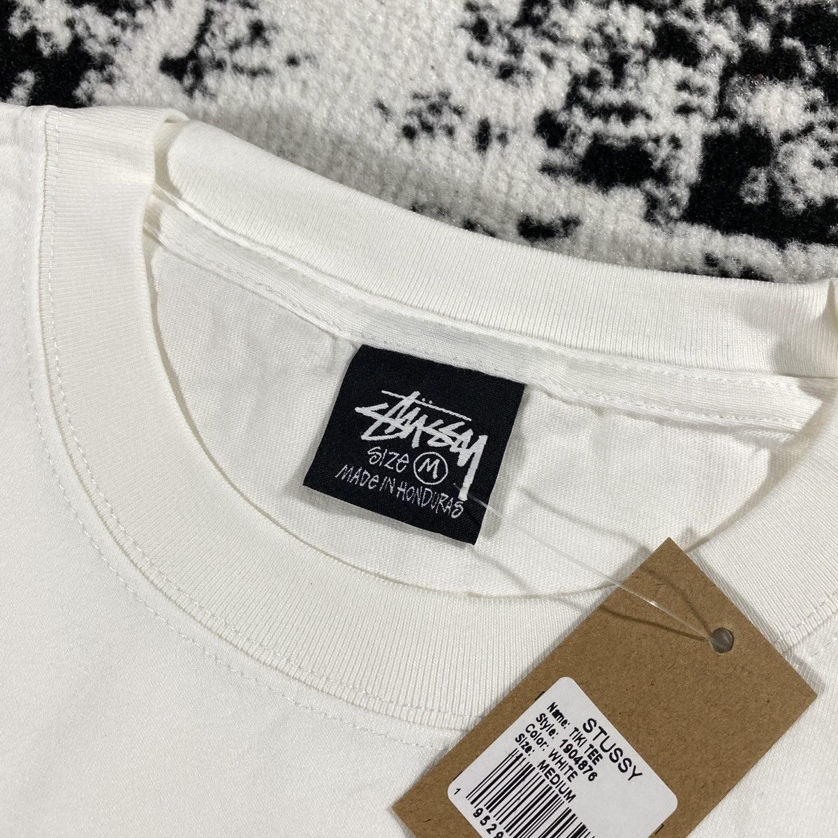 Stussy STUSSY TIKI TEE IN WHITE - M Size US M / EU 48-50 / 2 - 4 Thumbnail