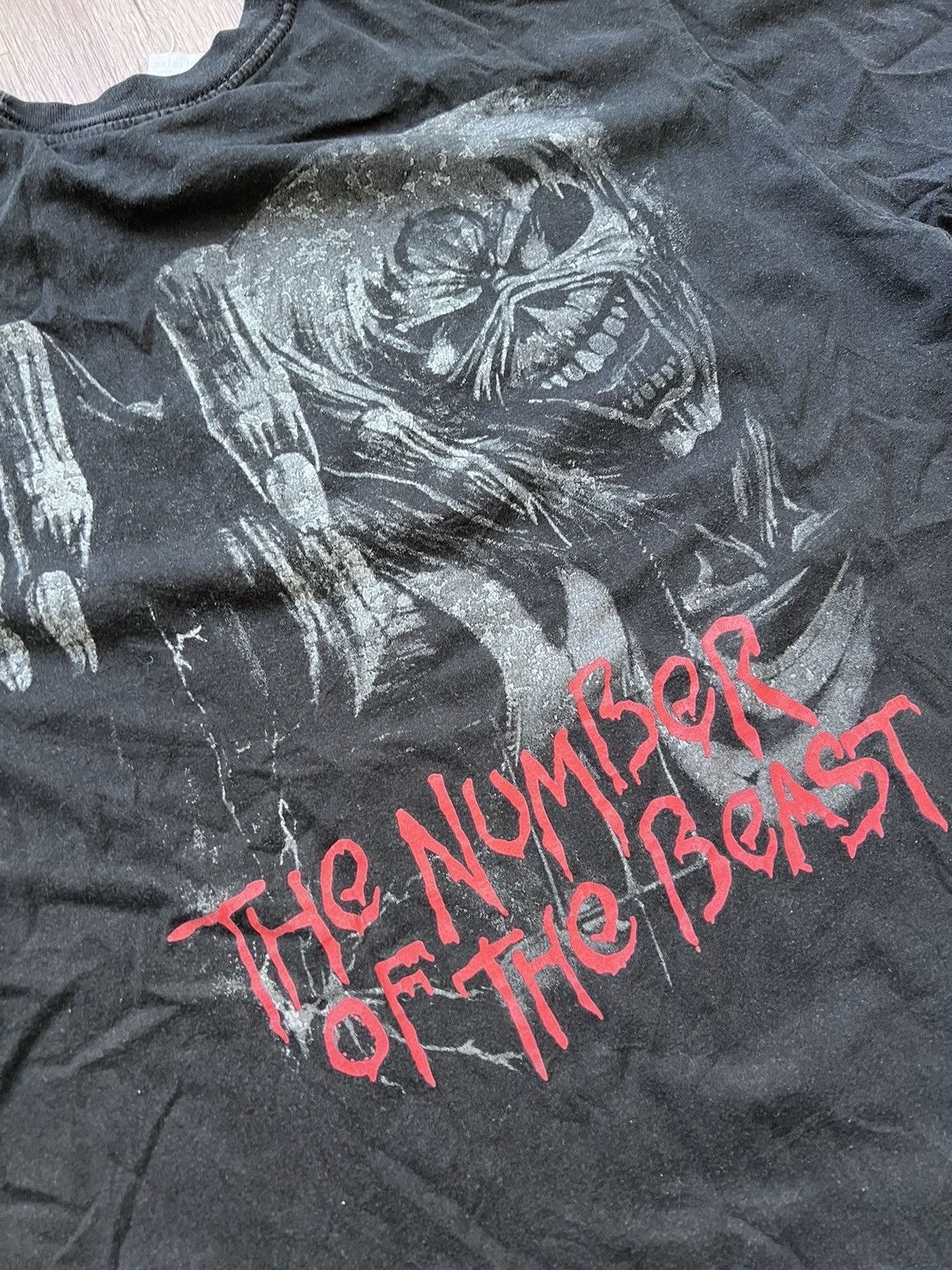 Band Tees × Iron Maiden × Vintage Vintage IRON MAIDEN Number of the Beast Black Tee Size US XL / EU 56 / 4 - 5 Thumbnail
