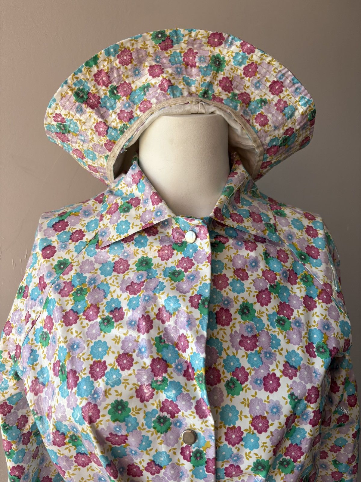 Vintage Vintage rain coat 60’s Size M / US 6-8 / IT 42-44 - 11 Thumbnail