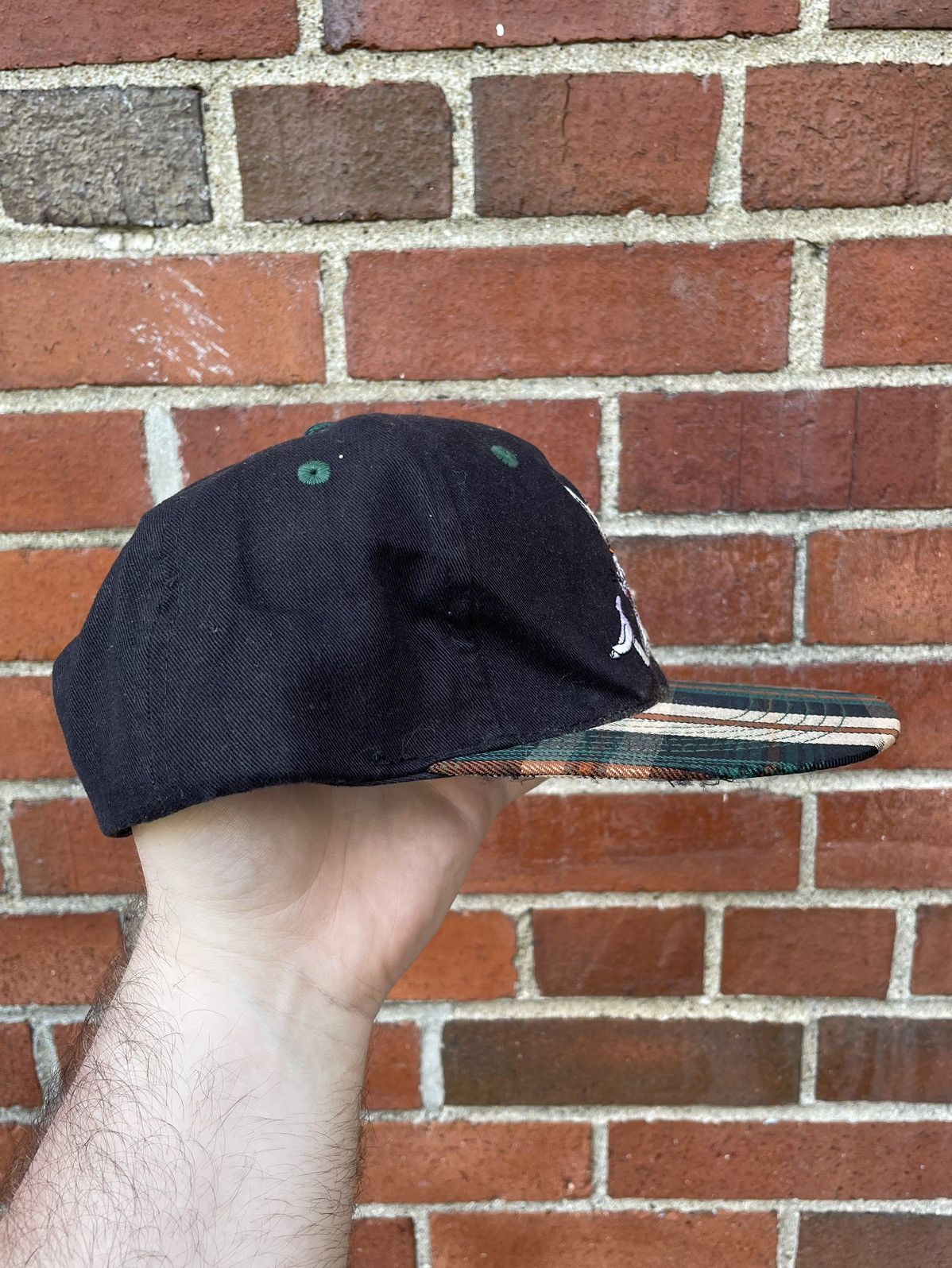 Vintage 1994 Six Flags Looney Tunes Bugs Bunny Plaid Brim Snapback Size ONE SIZE - 4 Thumbnail