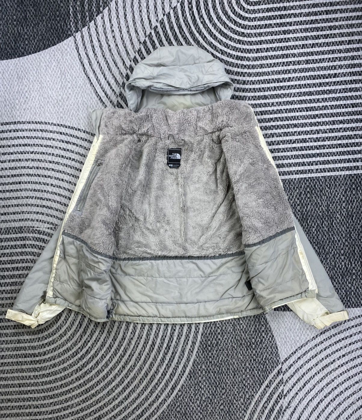 The North Face Vintage The North Face Hyvent Sherpa Hooded Jacket Size US M / EU 48-50 / 2 - 6 Thumbnail