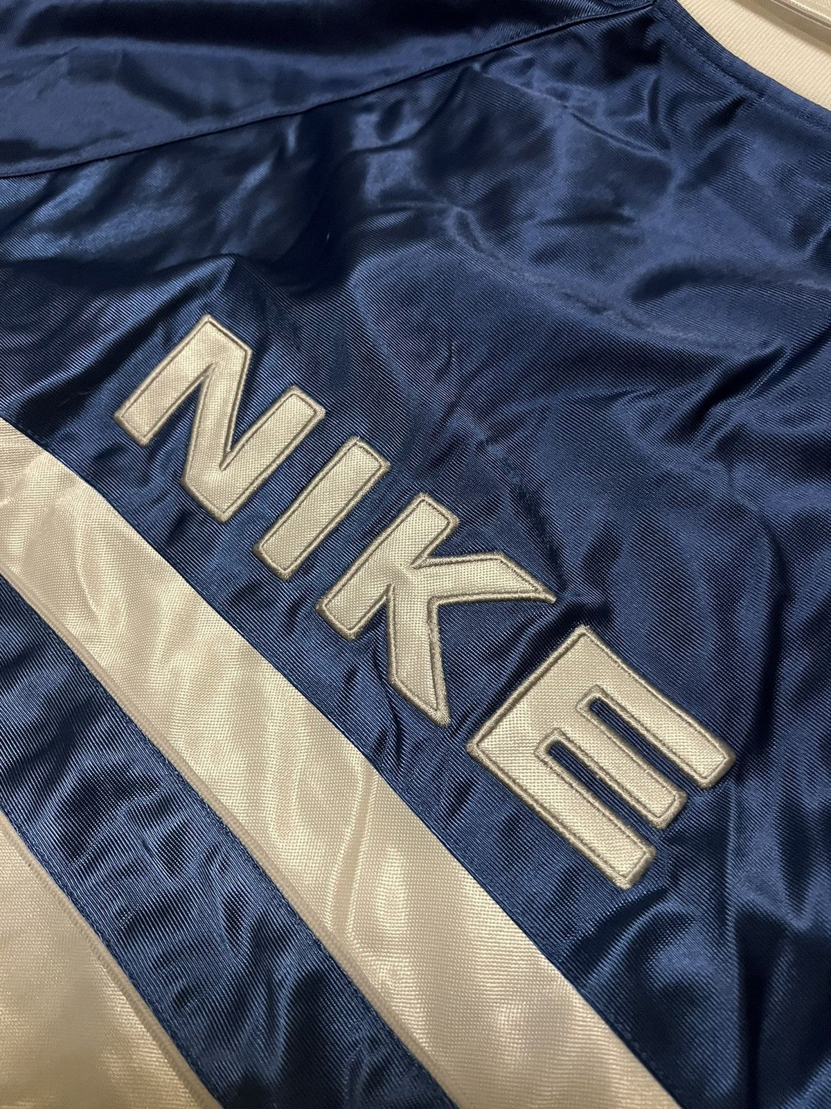 Nike × Vintage Vintage Nike Basketball Warm Up Jersey size Medium Size US M / EU 48-50 / 2 - 5 Thumbnail