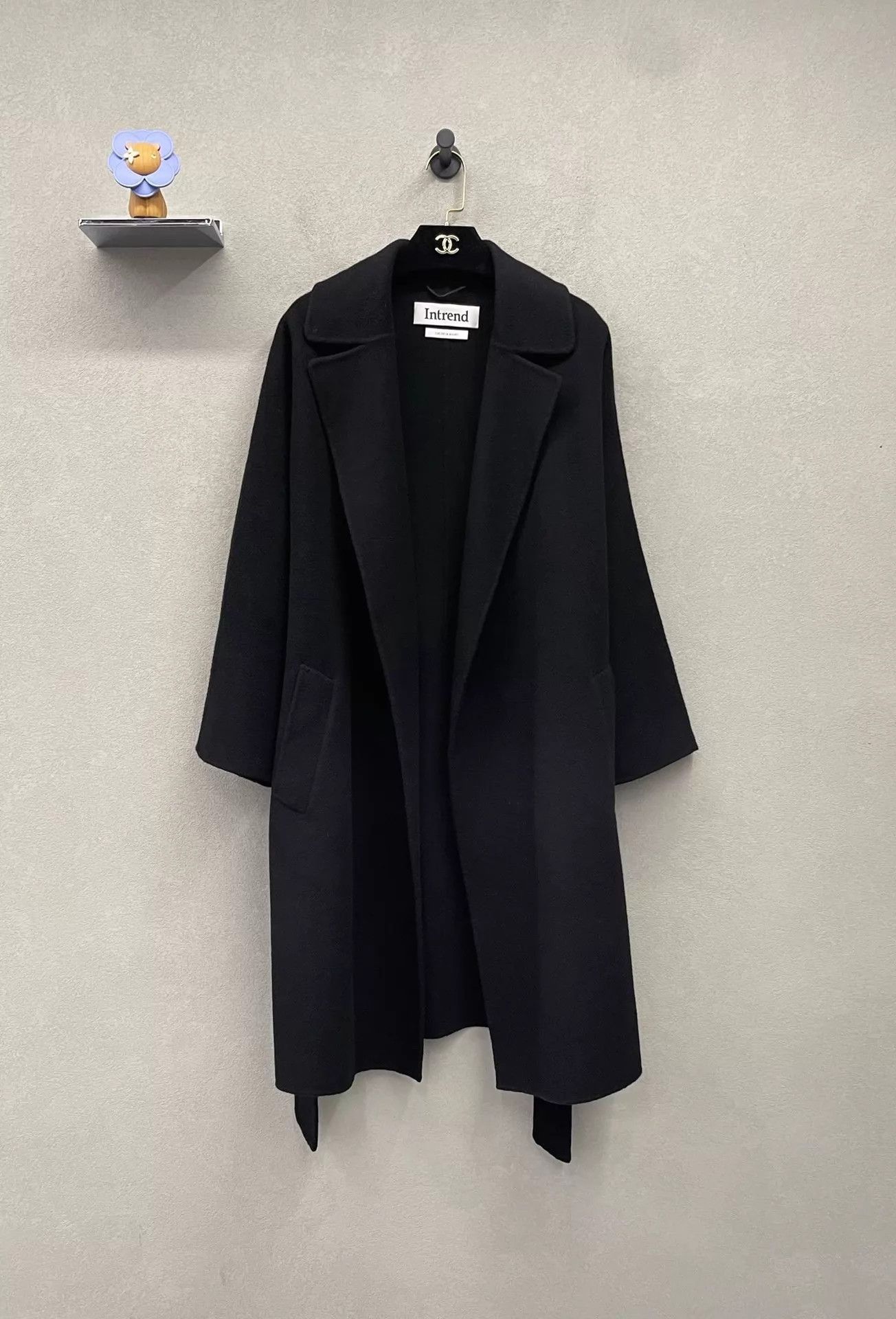 Other Intrend Black Slim Fit High End Coat Size M / US 6-8 / IT 42-44 - 1 Thumbnail