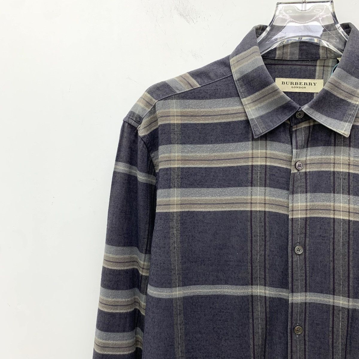Burberry Burberry Color-blocked Striped Long Sleeve Shirt K26WX Size US M / EU 48-50 / 2 - 3 Thumbnail