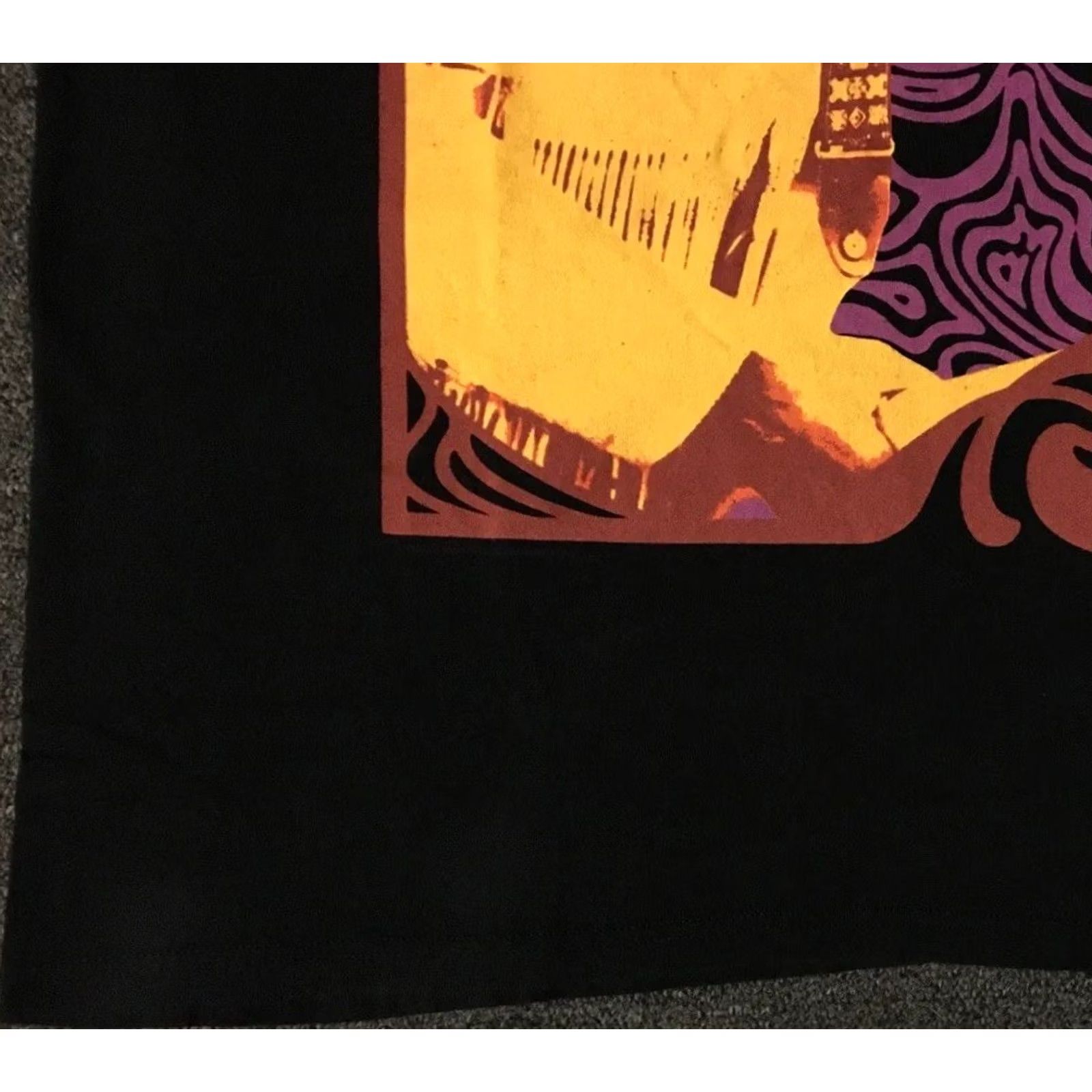 Vintage VINTAGE Jimi Hendrix Shirt XL Men T-Shirt Rock Band Concert Psychedelic 60s 70s 80s Black Graphic Tee Size US XL / EU 56 / 4 - 4 Thumbnail