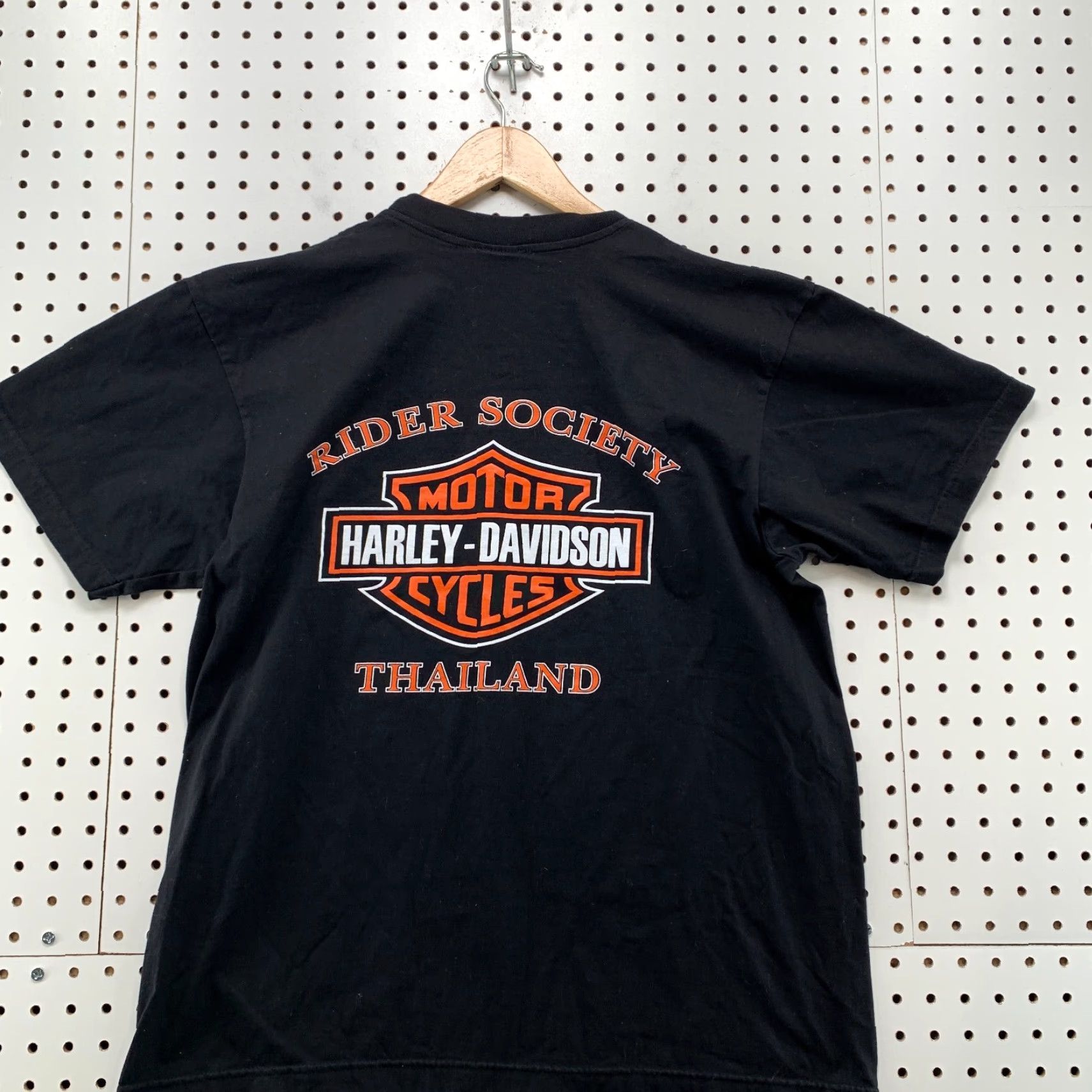 Harley Davidson VINTAGE Harley-Davidson Shirt Mens M Black Motorcycle 90s Rider Society Thailand 20.5x26.5 Size US M / EU 48-50 / 2 - 2 Thumbnail