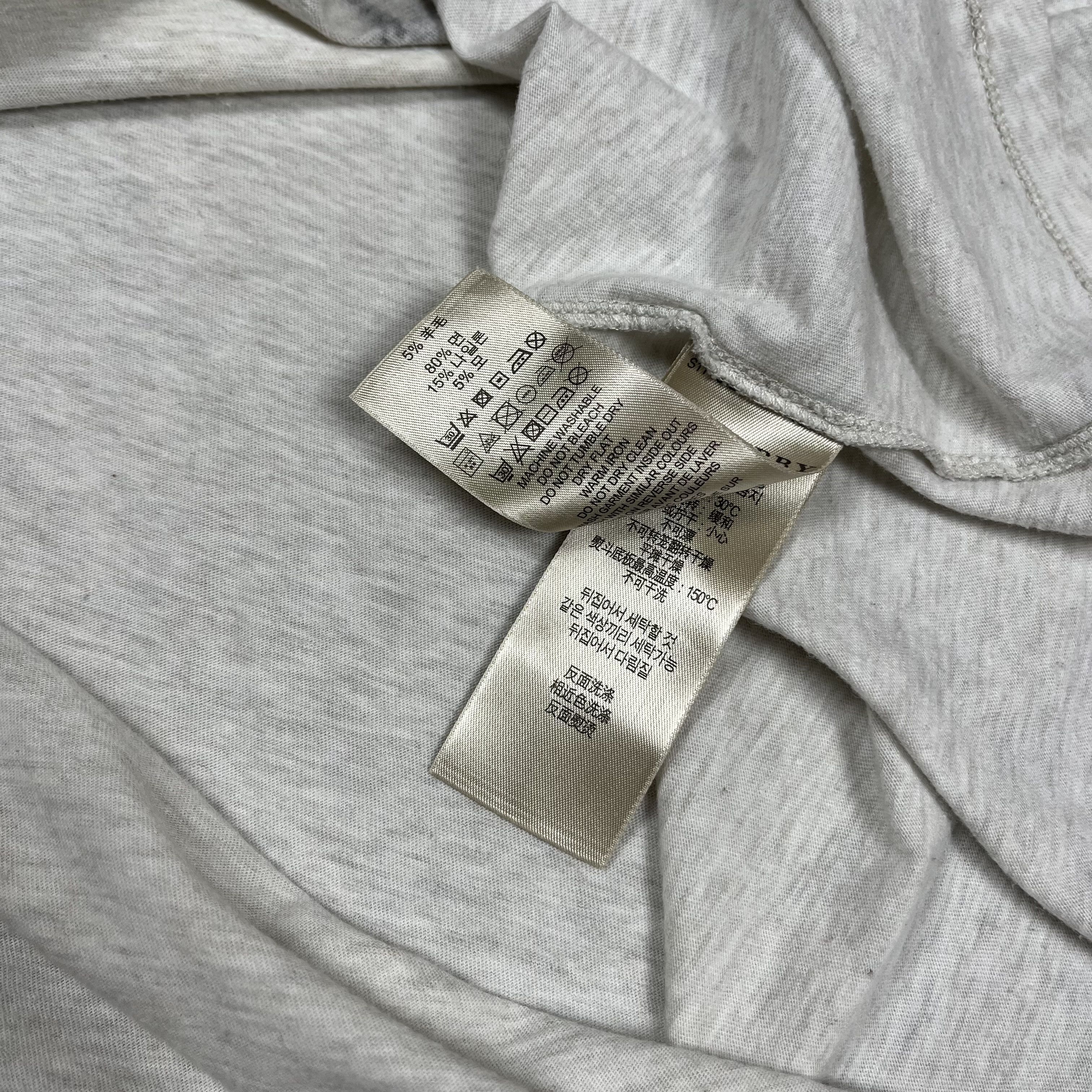 Burberry Burberry Brit Big Logo T Shirt Size US XXL / EU 58 / 5 - 6 Thumbnail
