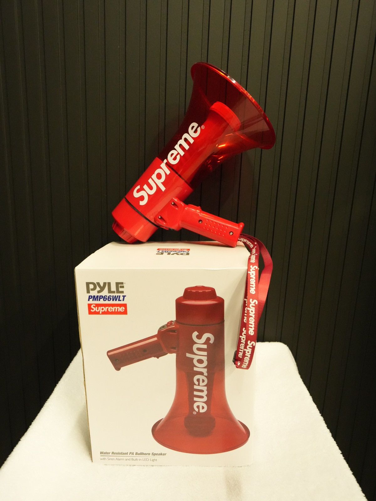 Supreme Pyle® Waterproof 推せ Megaphone