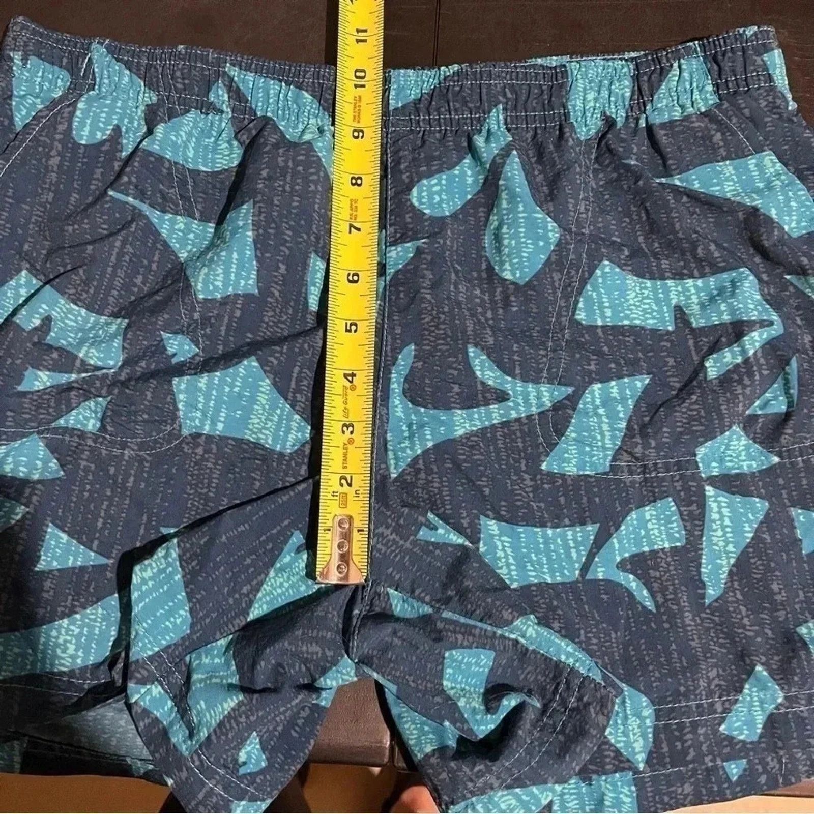 Columbia Columbia Women's Medium Blue Geometric Nylon Shorts Size 28" / US 6 / IT 42 - 7 Thumbnail