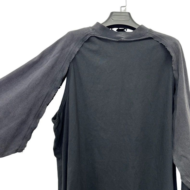 Balenciaga Balenciaga Make old vests with long sleeves. Size US M / EU 48-50 / 2 - 5 Thumbnail