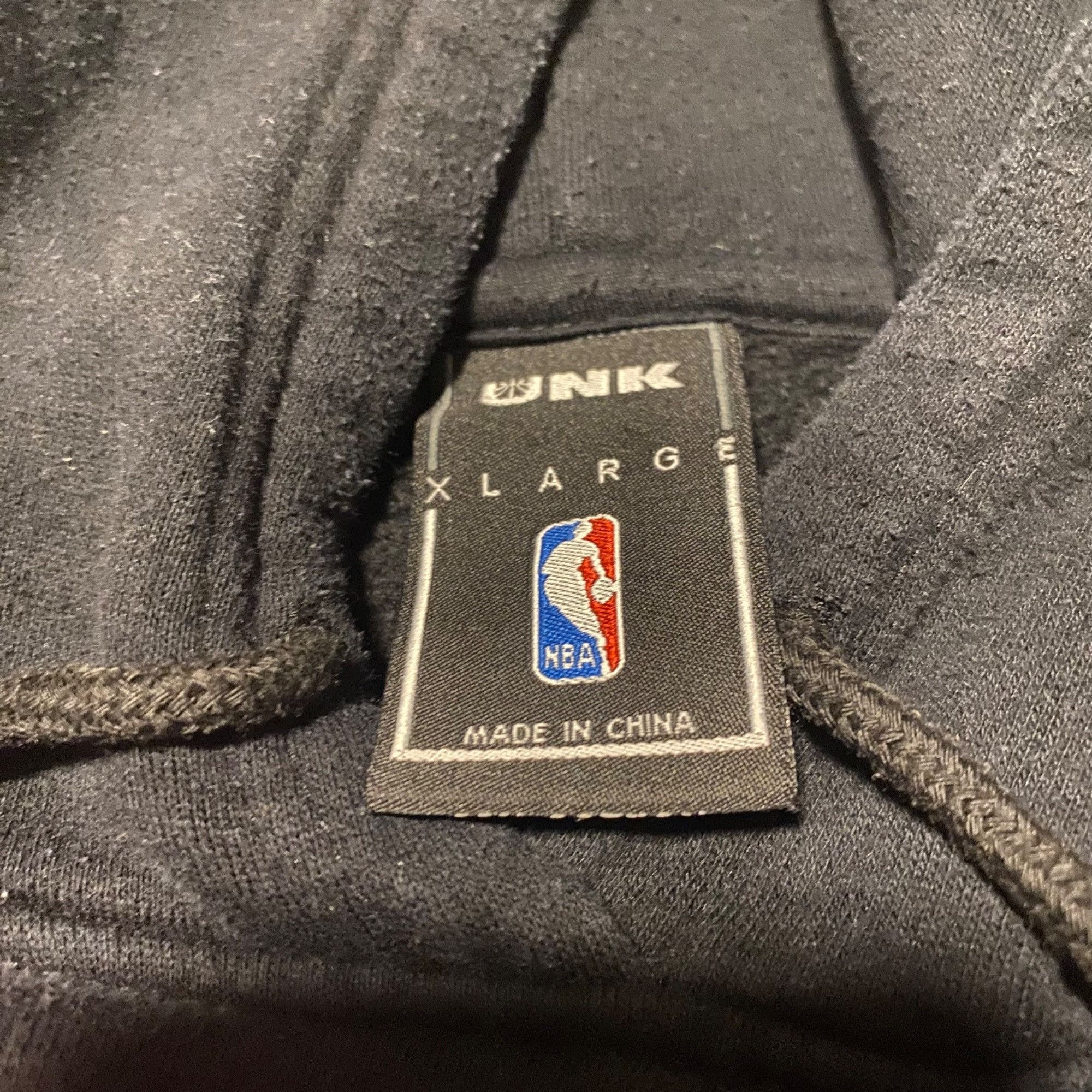 NBA Chicago Bulls Eastern Conference Unk NBA X-Large Black Hoodi Size US XL / EU 56 / 4 - 2 Thumbnail