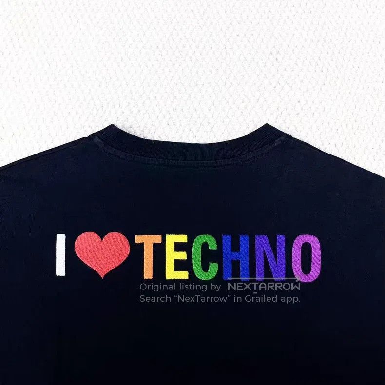 Balenciaga Balenciaga Back Embroidered Lettering Logo 'I Love EDM' Sh Size US S / EU 44-46 / 1 - 4 Thumbnail