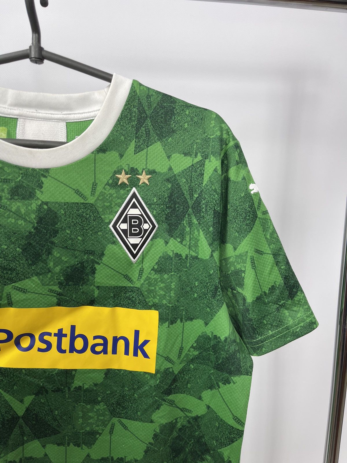 Puma 2019-20 Borussia Monchengladbach Shirt Thuram #10 Size M Size US M / EU 48-50 / 2 - 3 Thumbnail