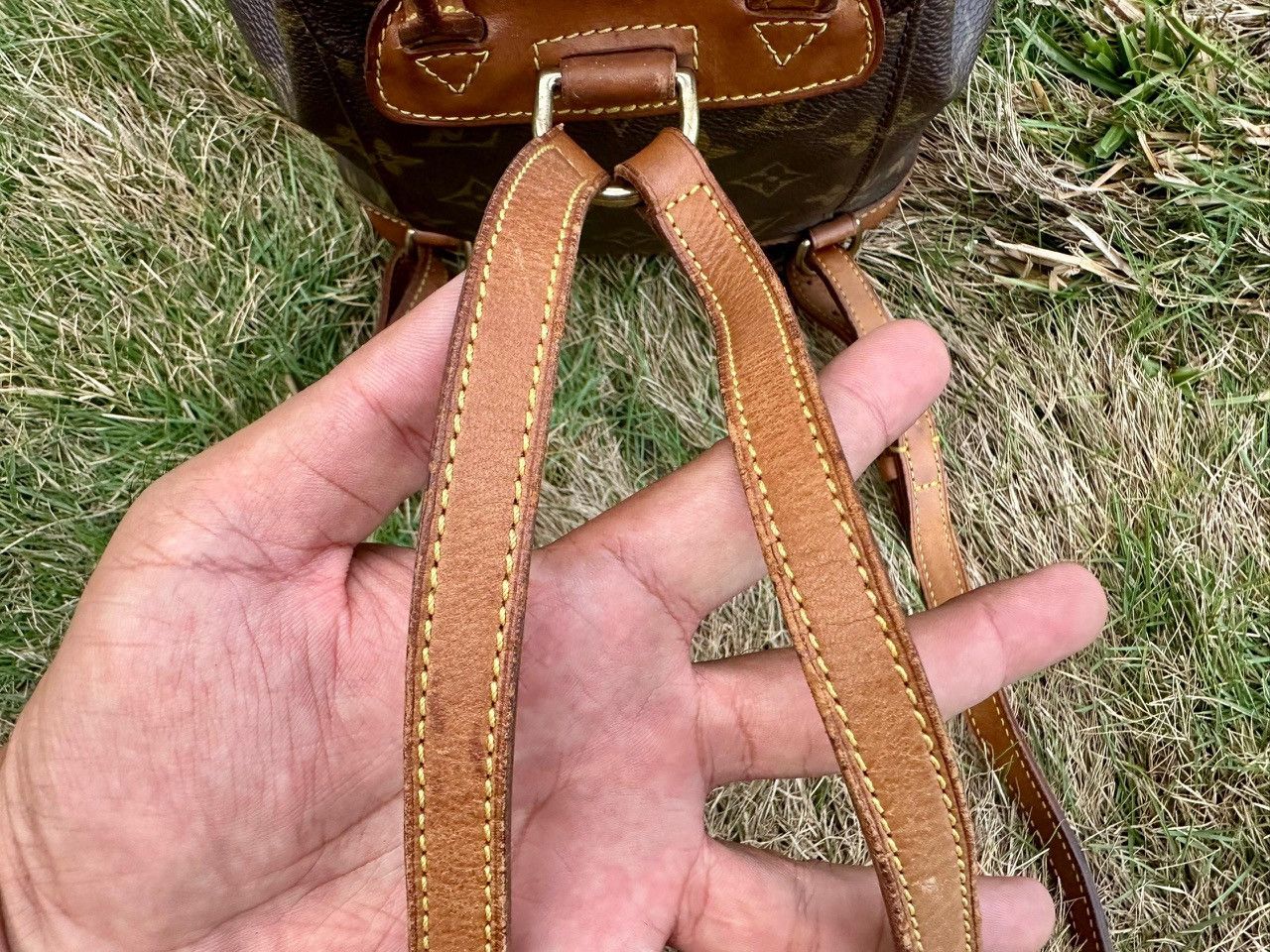 Louis Vuitton Authentic Louis Vuitton Monogram Canvas Montsouris Mini Bag Size ONE SIZE - 15 Thumbnail