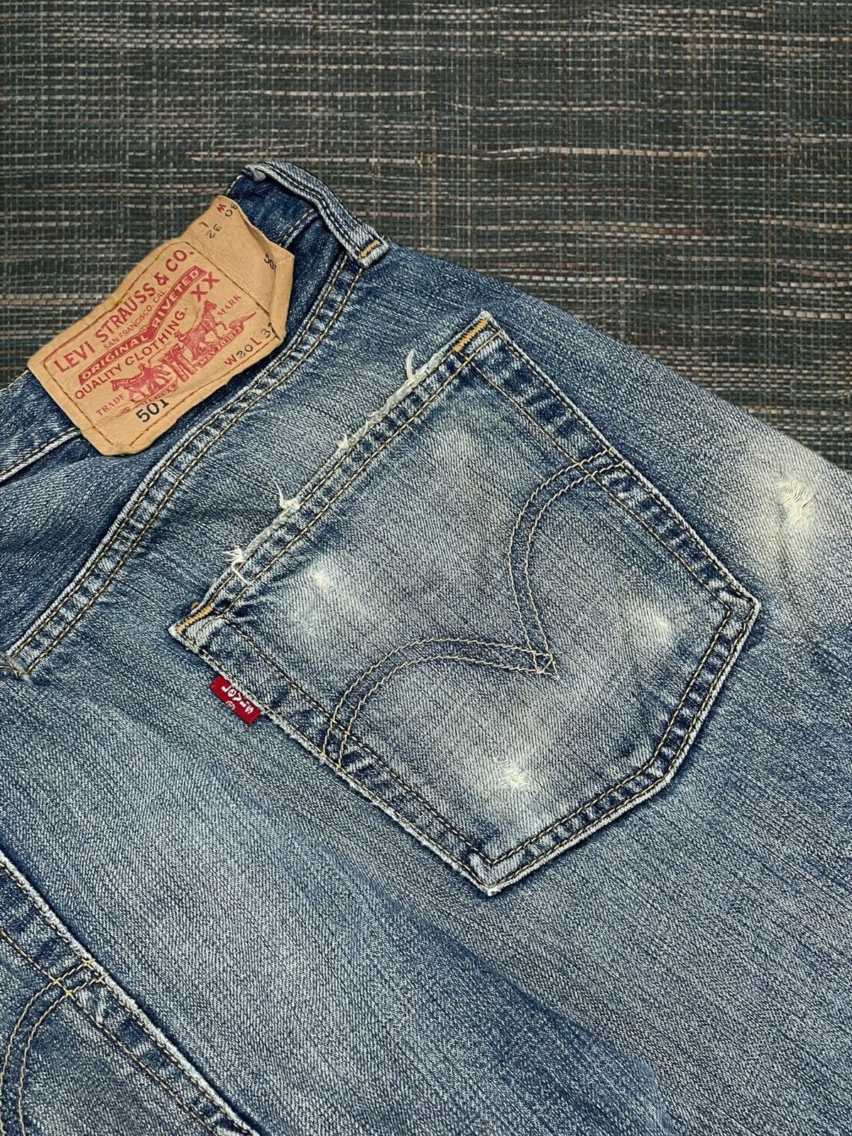 Levi's Vintage Clothing Vintage OG 1990s Designer Levis 501 Distressed Denim Size US 30 / EU 46 - 13 Thumbnail