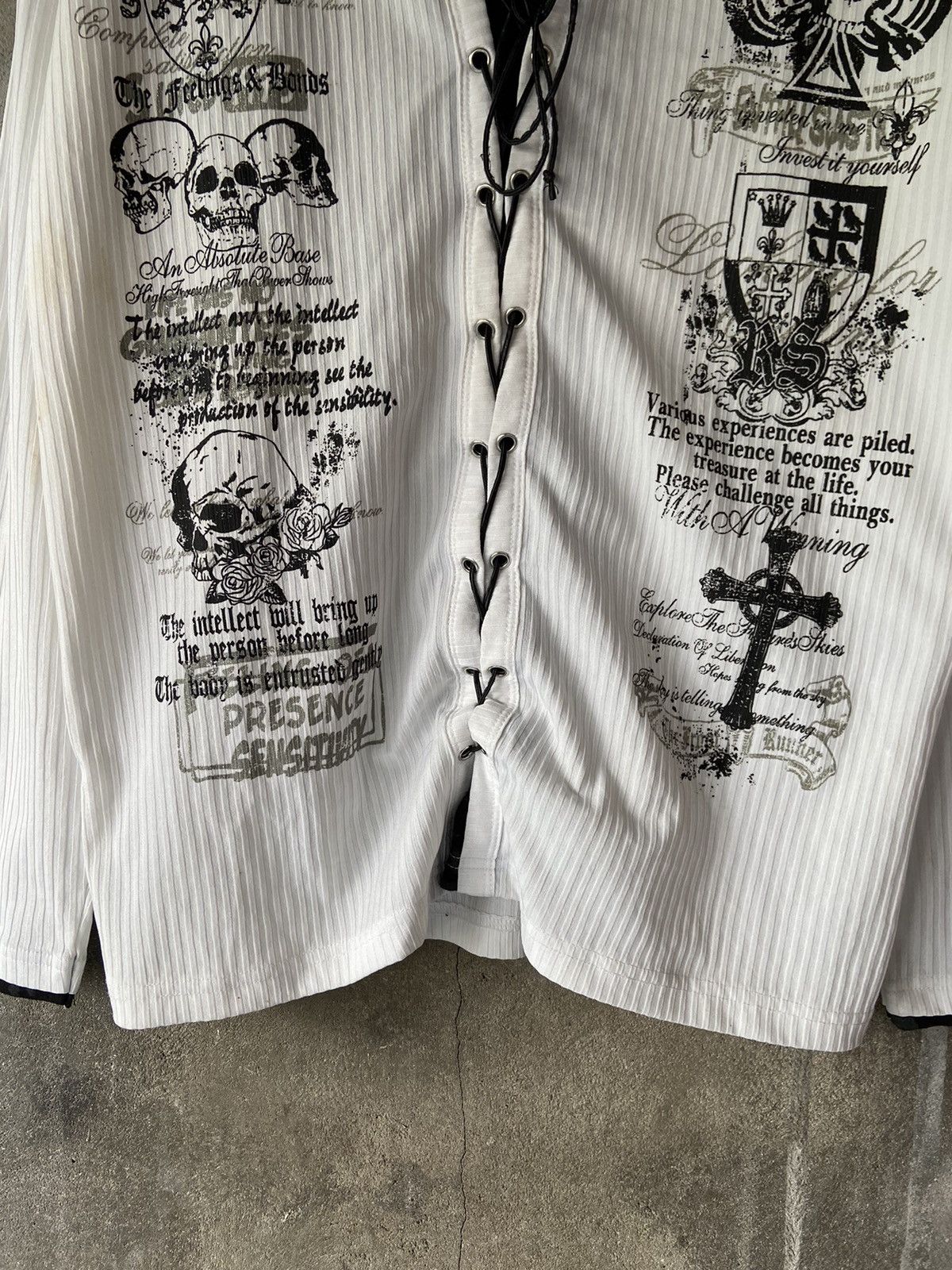 Beauty Beast JAPANESE POEM SKULL LONG SLEEVE Size US L / EU 52-54 / 3 - 5 Thumbnail